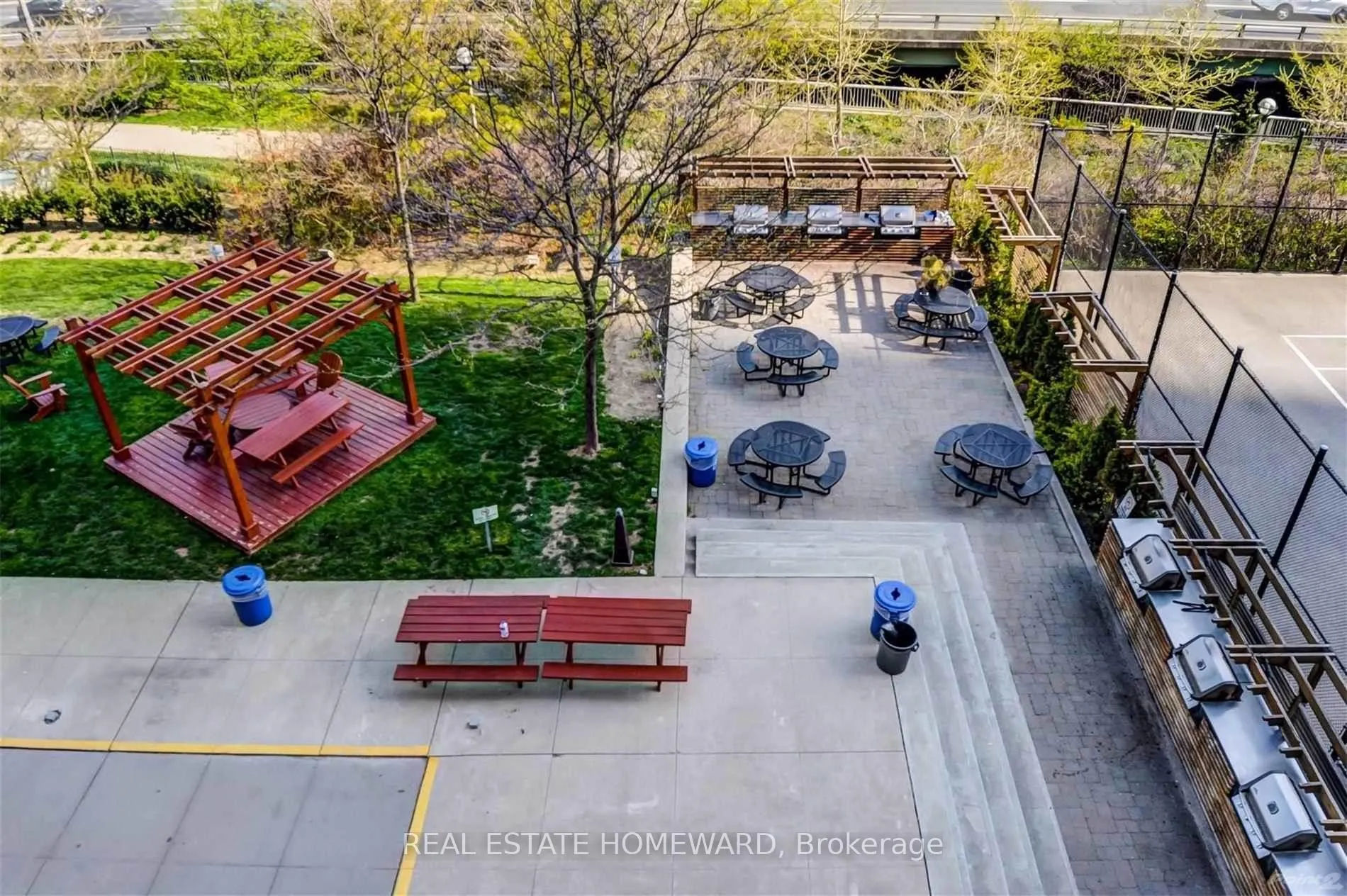 Photo 32 of Unit 708, 9 Spadina Avenue, Toronto, Waterfront Communities — HOMEH