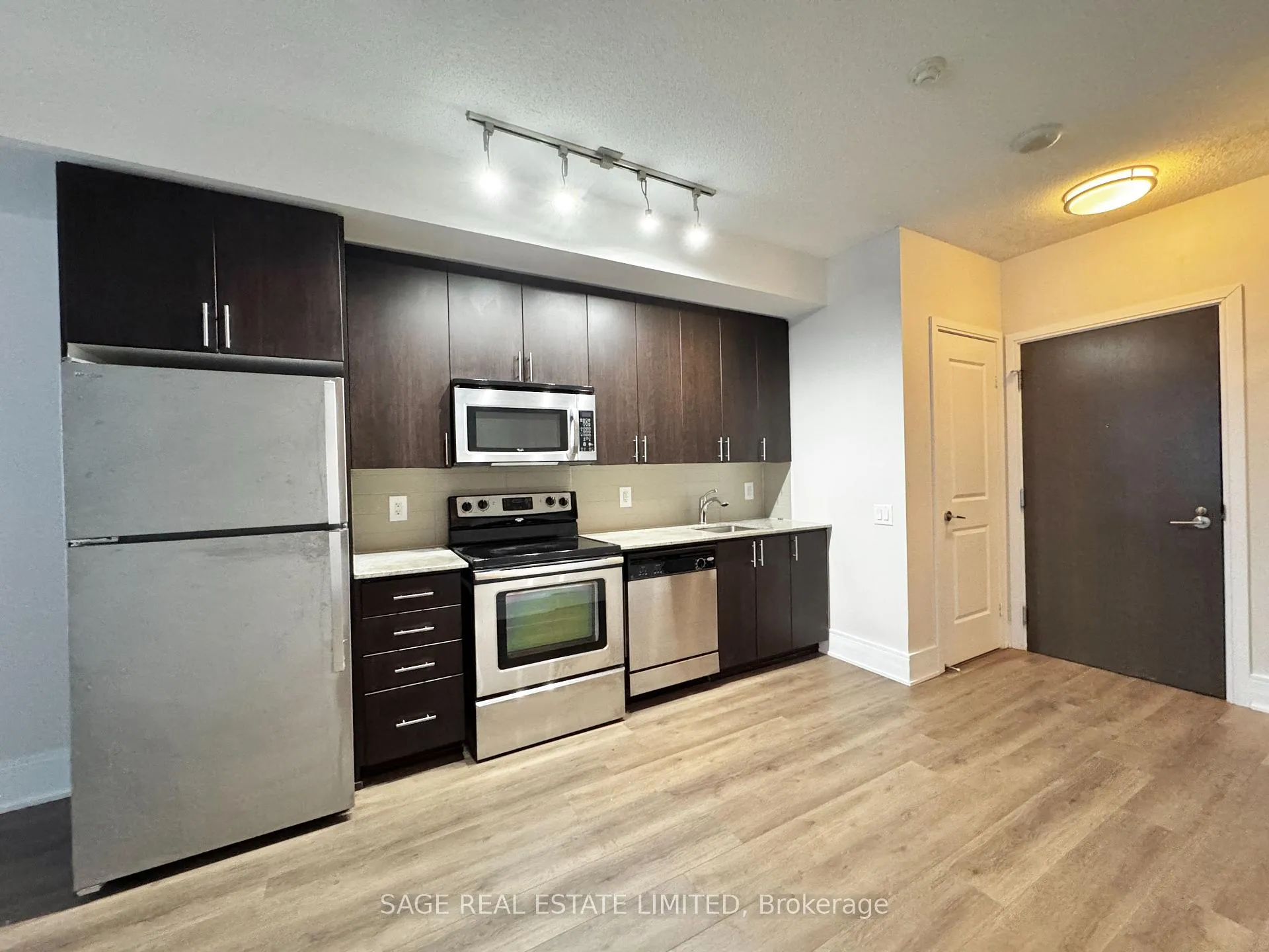 Photo 2 of Unit 201, 560 Front Street W, Toronto, Waterfront Communities — HOMEH