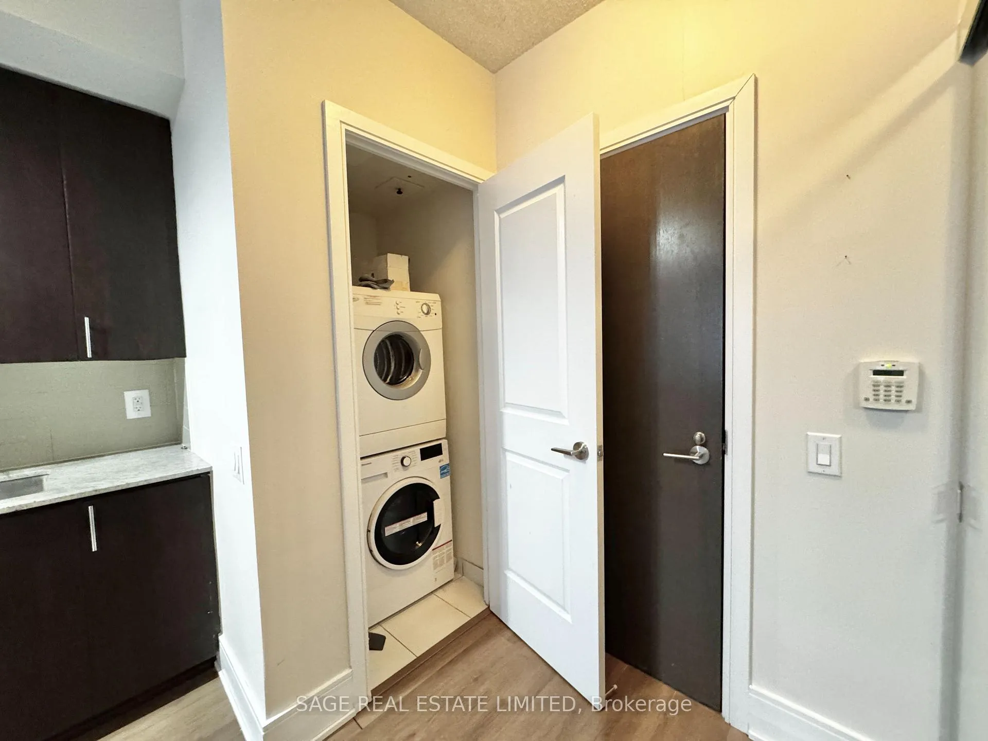 Photo 3 of Unit 201, 560 Front Street W, Toronto, Waterfront Communities — HOMEH