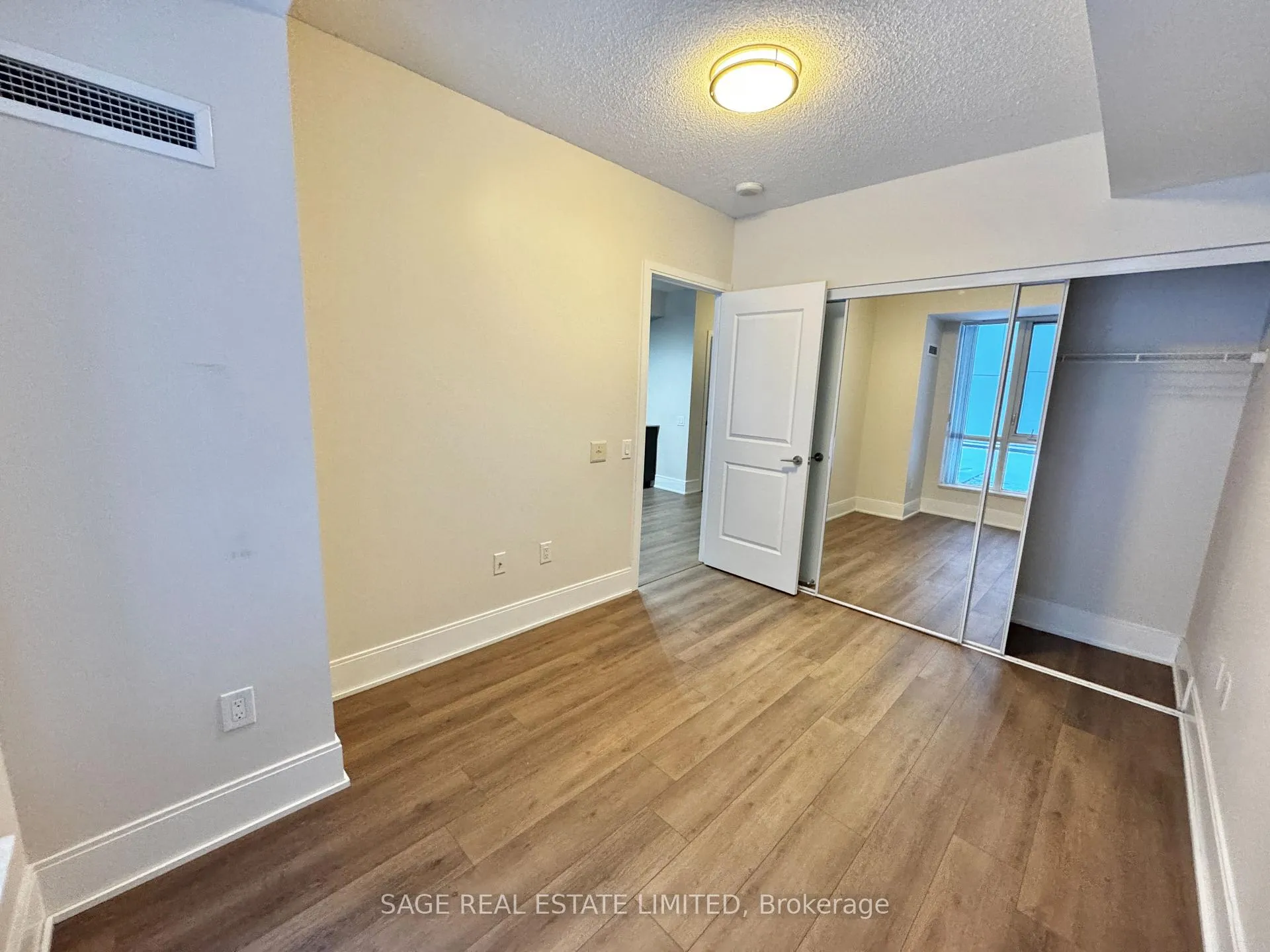 Photo 17 of Unit 201, 560 Front Street W, Toronto, Waterfront Communities — HOMEH