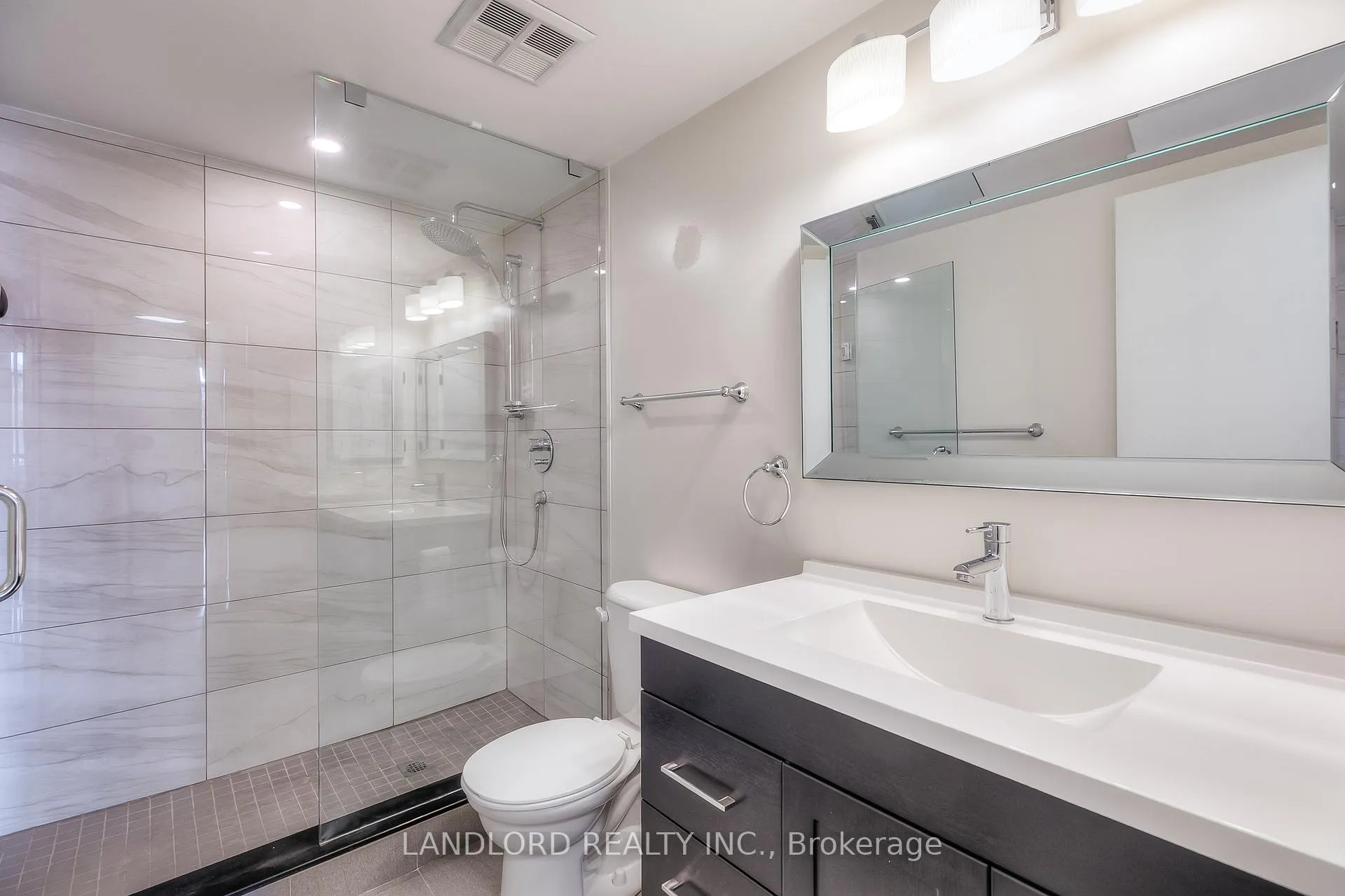 Photo 18 of Unit 405, 135 George Street S, Toronto, Waterfront Communities — HOMEH