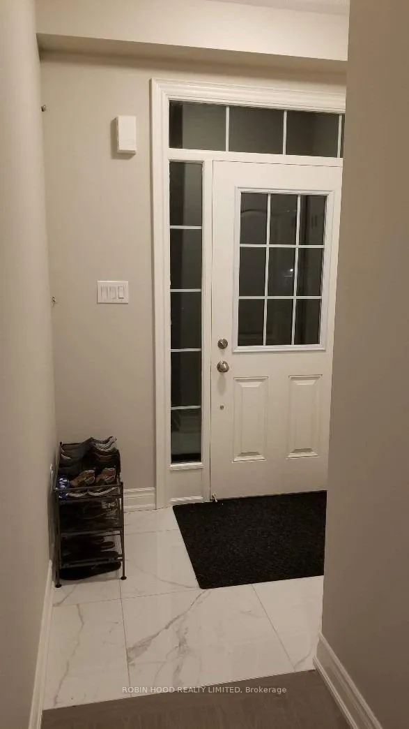 Photo 6 of 1310 Clarriage Court, Milton, Ford — HOMEH