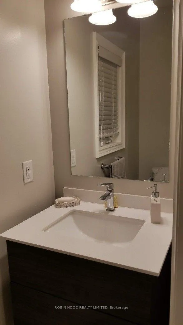 Photo 9 of 1310 Clarriage Court, Milton, Ford — HOMEH