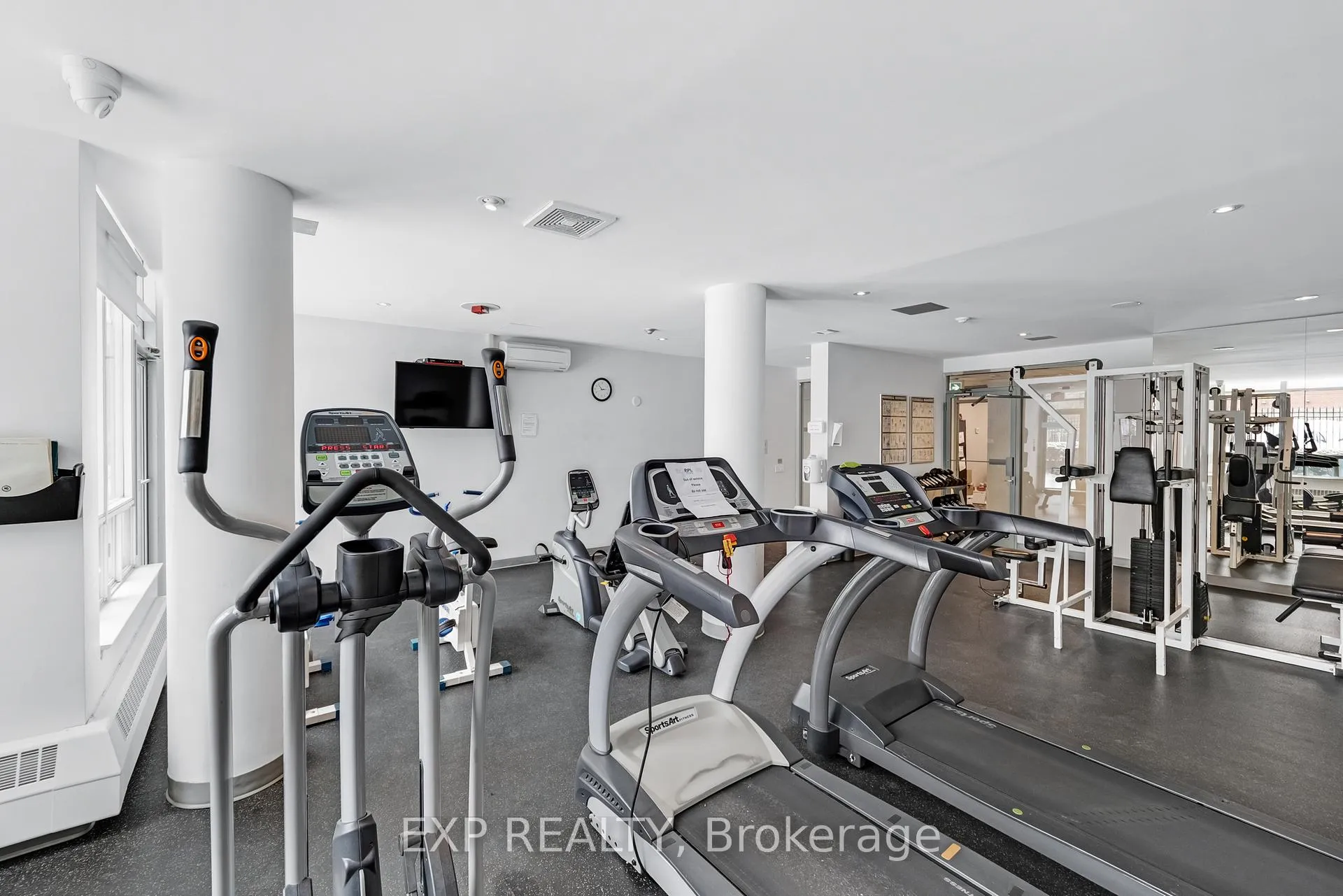 Photo 31 of Unit 810, 2 Covington Road, Toronto, Englemount-Lawrence — HOMEH