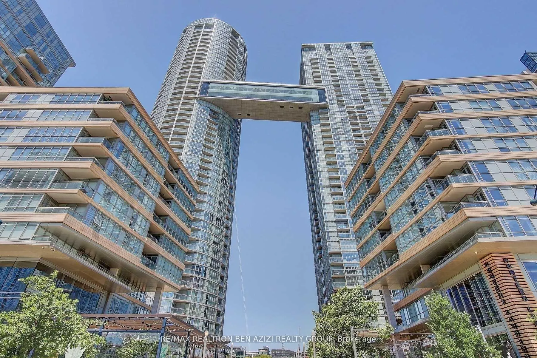 Front of Unit 3912, 15 Iceboat Terrace