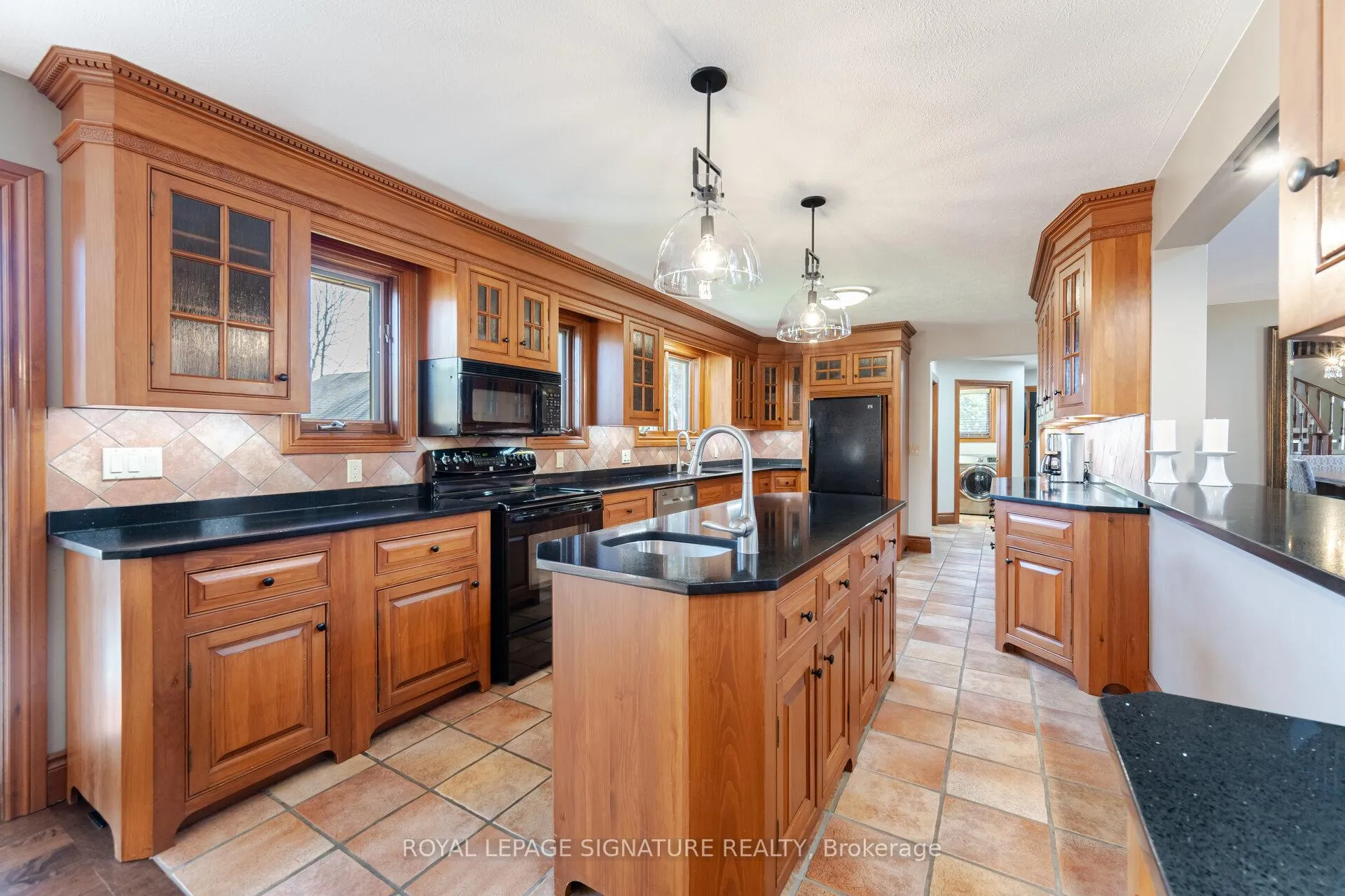 Photo 15 of 587 Hillcrest Road, Norfolk, Rural Woodhouse — HOMEH