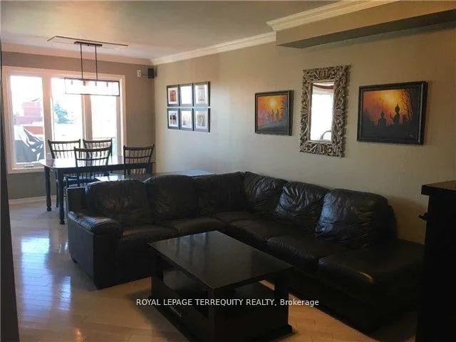 Photo 9 of 284 Pinnacle Trail, Aurora, Bayview Wellington — HOMEH