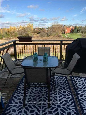 Photo 16 of 284 Pinnacle Trail, Aurora, Bayview Wellington — HOMEH