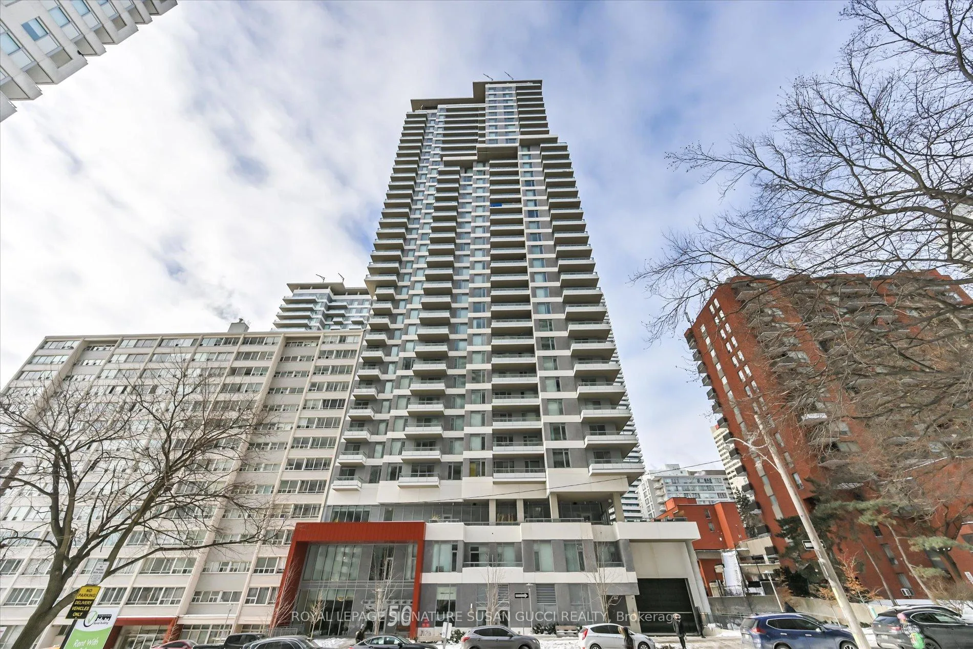 Front of Unit 1220, 50 Dunfield Avenue