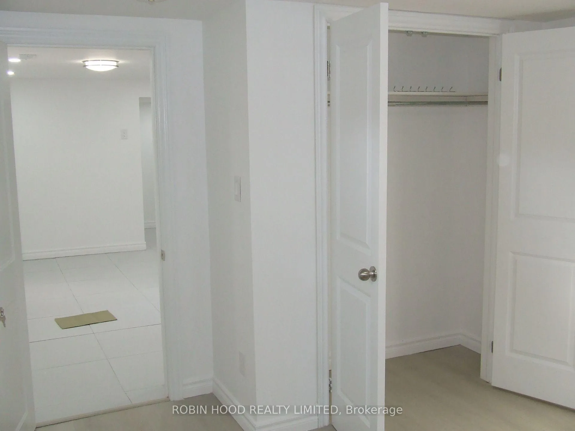 Photo 8 of Unit Basement, 377 East Avenue E, Scarborough, Rouge — HOMEH