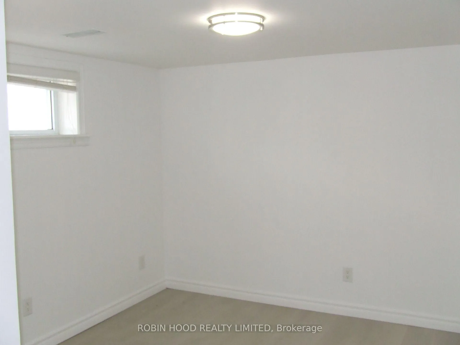 Photo 11 of Unit Basement, 377 East Avenue E, Scarborough, Rouge — HOMEH