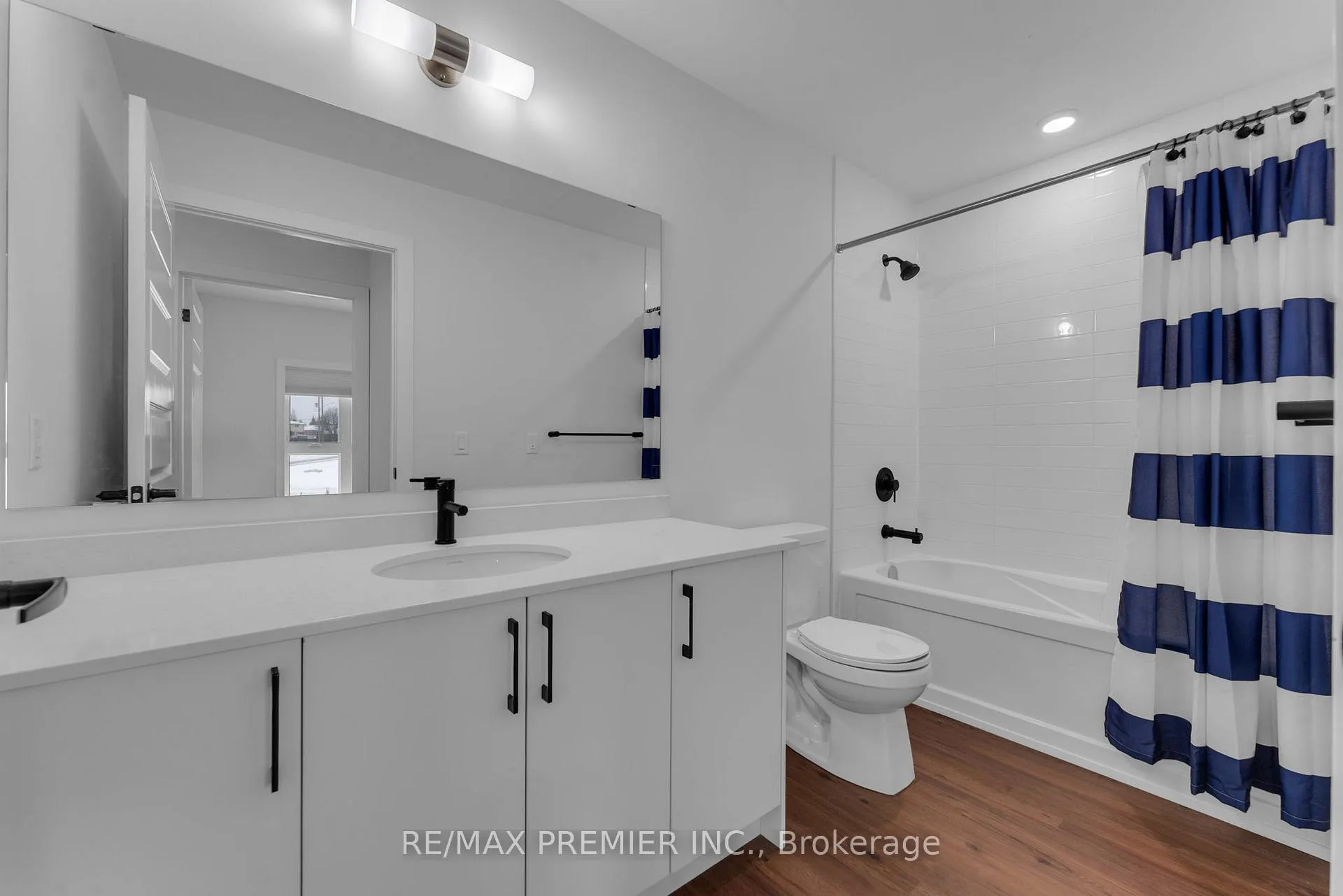 Photo 20 of Unit 215, 1000 Lackner Place, Kitchener, Grand River North — HOMEH