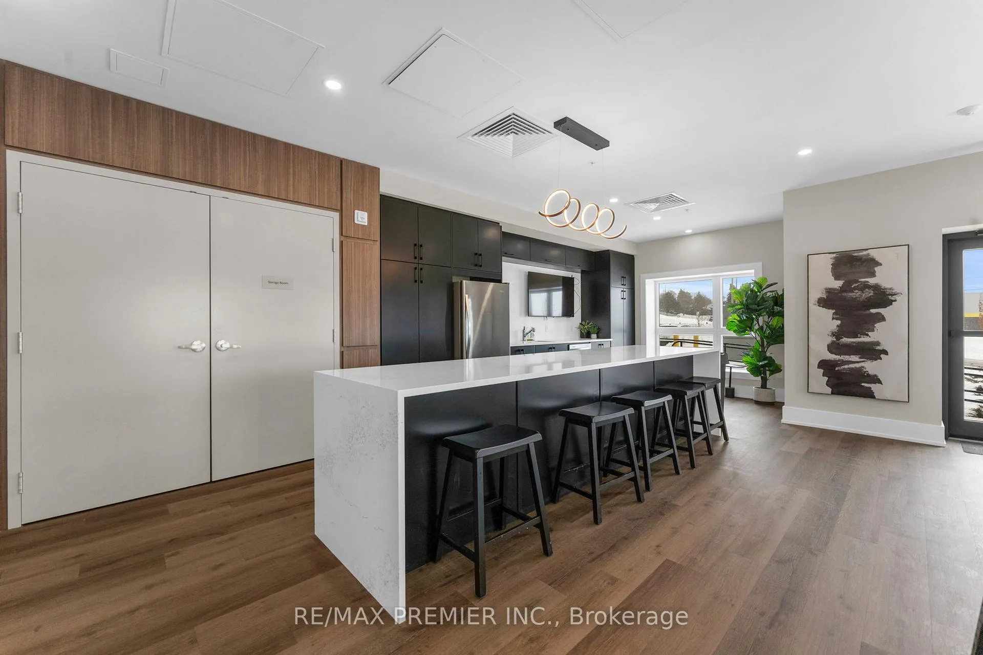 Photo 31 of Unit 215, 1000 Lackner Place, Kitchener, Grand River North — HOMEH