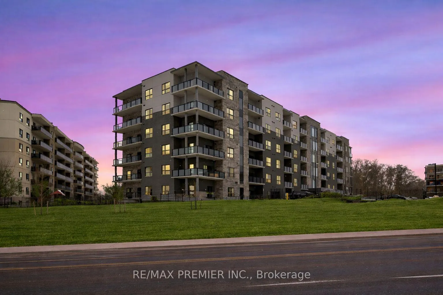 Photo 1 of Unit 215, 1000 Lackner Place, Kitchener, Grand River North — HOMEH