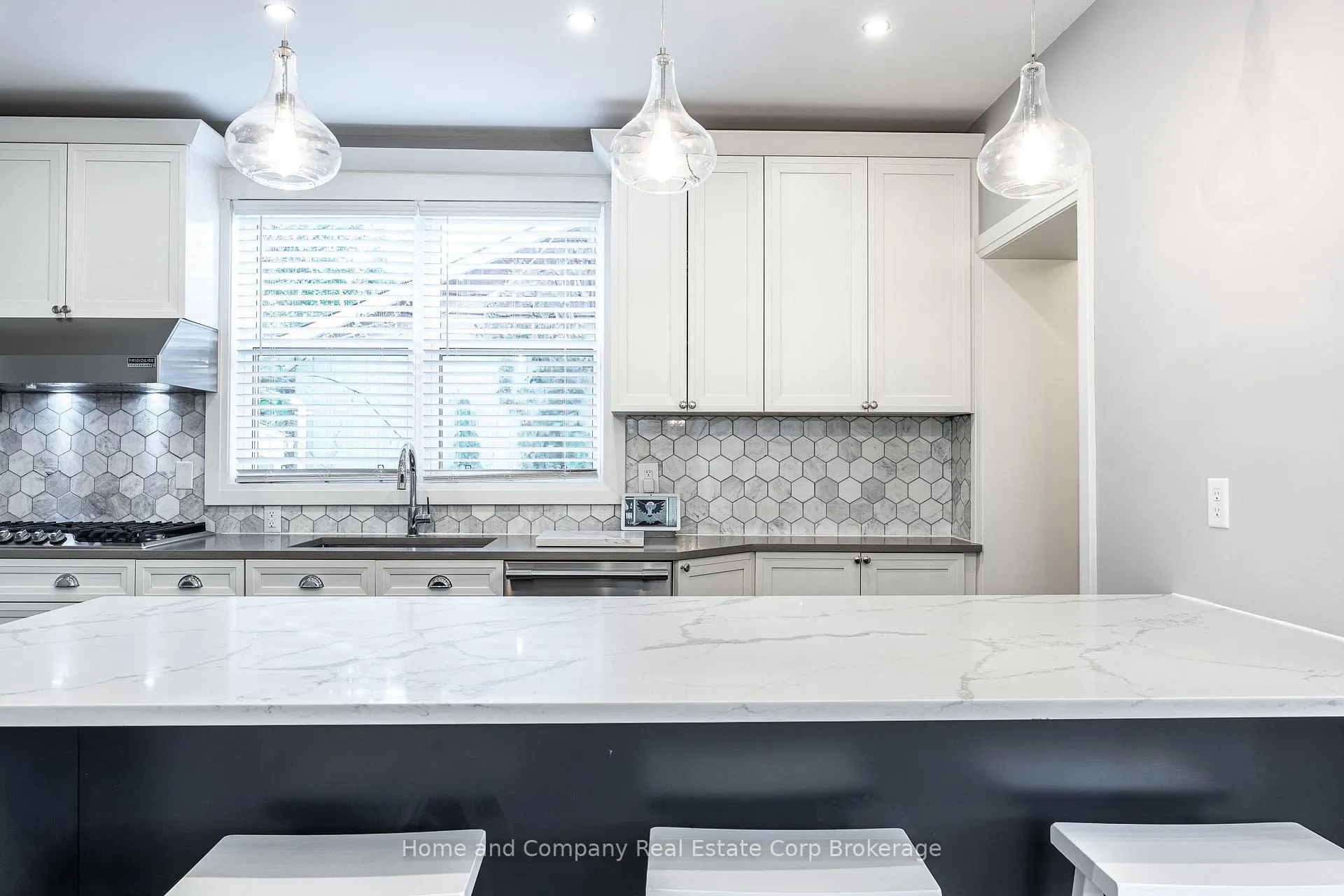 Photo 9 of 137 Water Street, Stratford — HOMEH