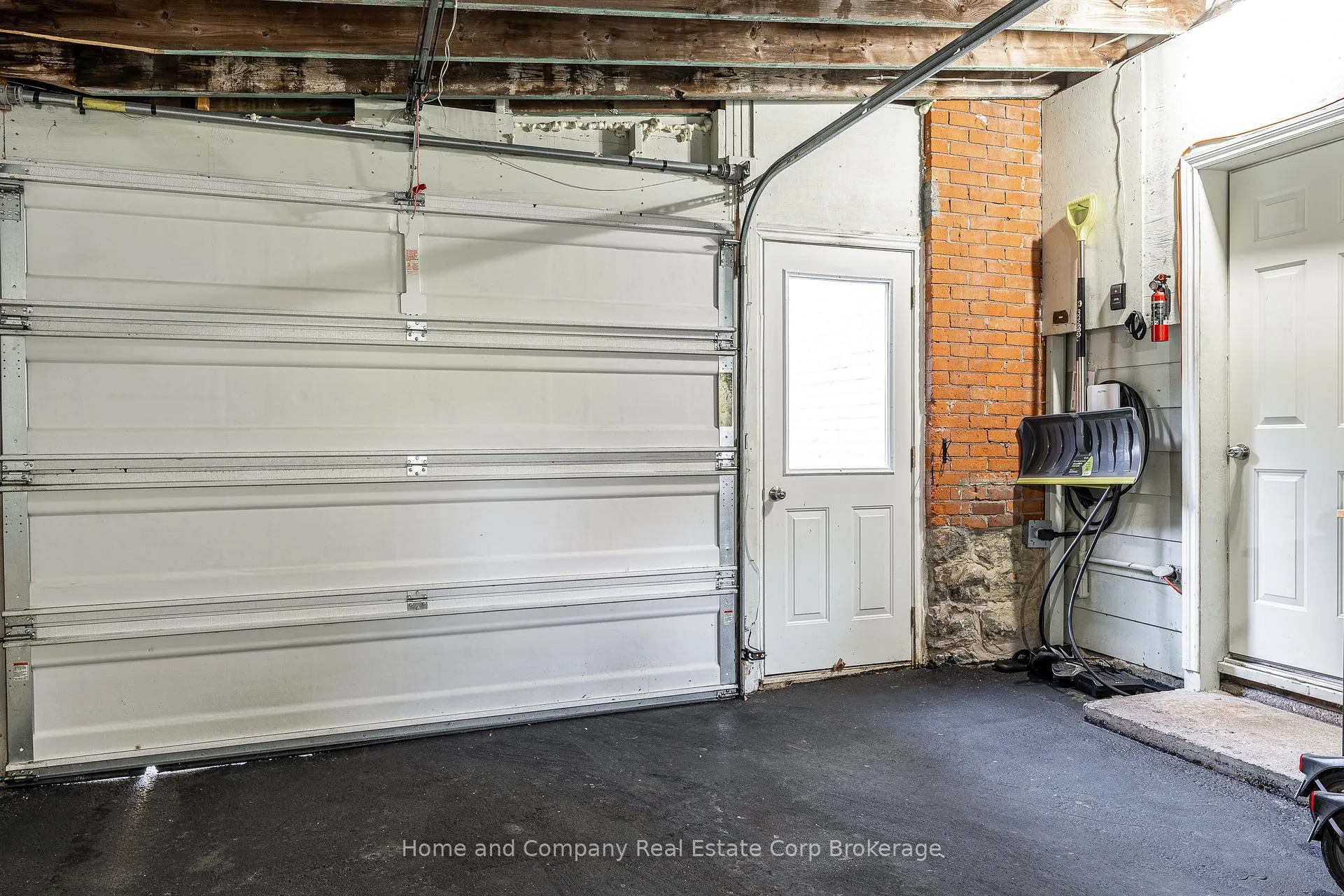 Photo 44 of 137 Water Street, Stratford — HOMEH