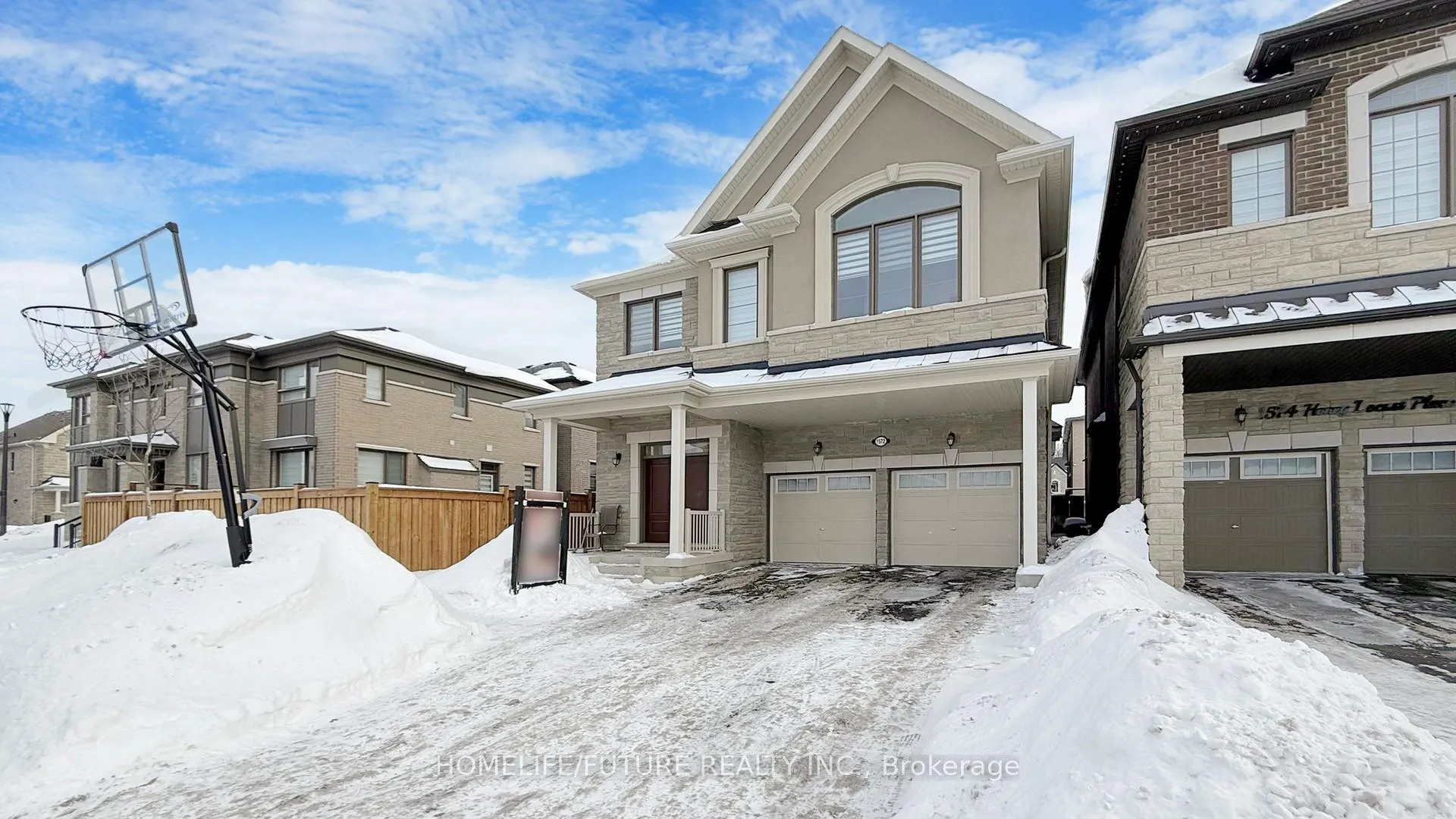 Photo 2 of 1572 Honey Locust Place, Pickering, Rural Pickering — HOMEH