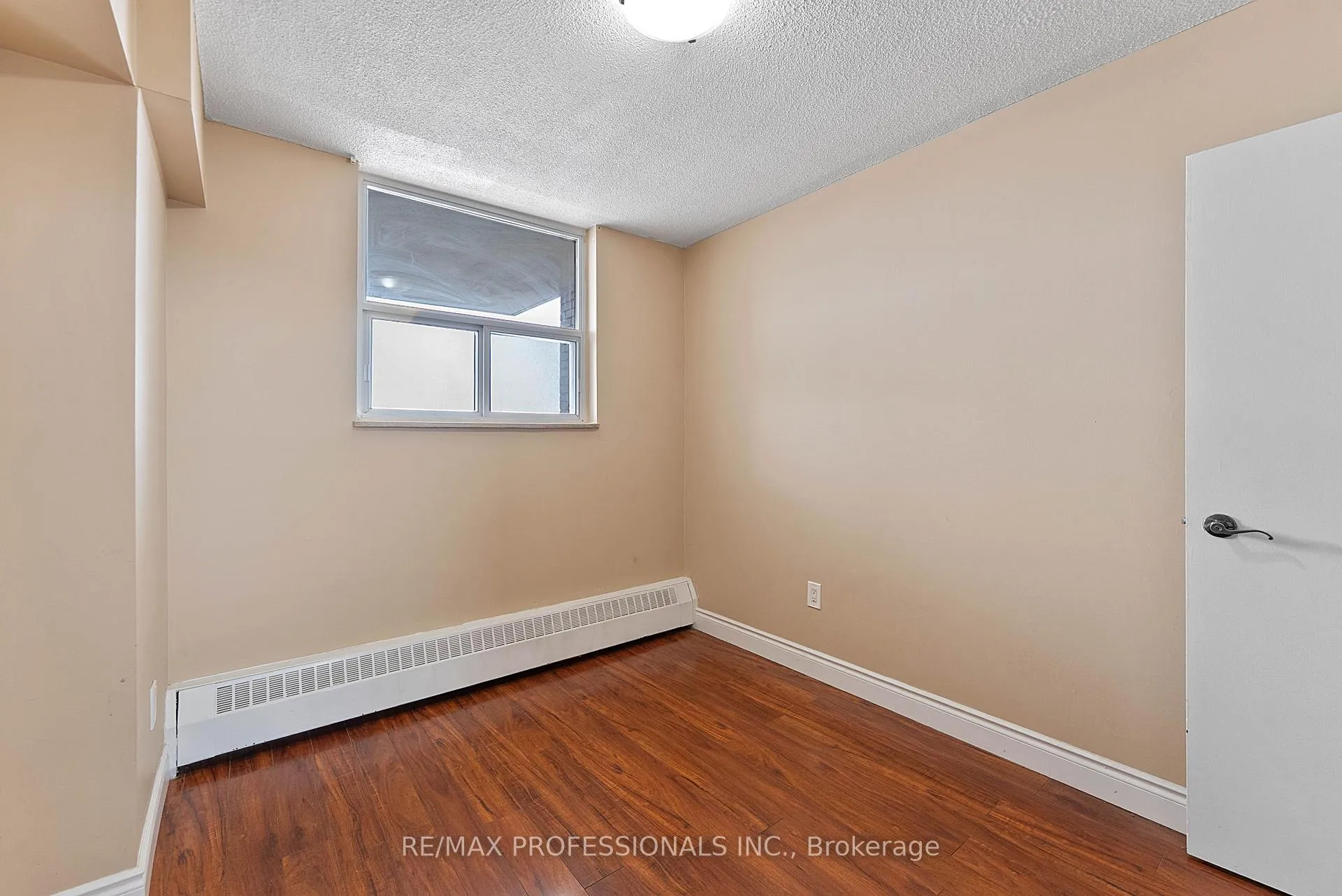 Photo 28 of Unit 1405, 390 Dixon Road, Etobicoke, Kingsview Village-The Westway — HOMEH