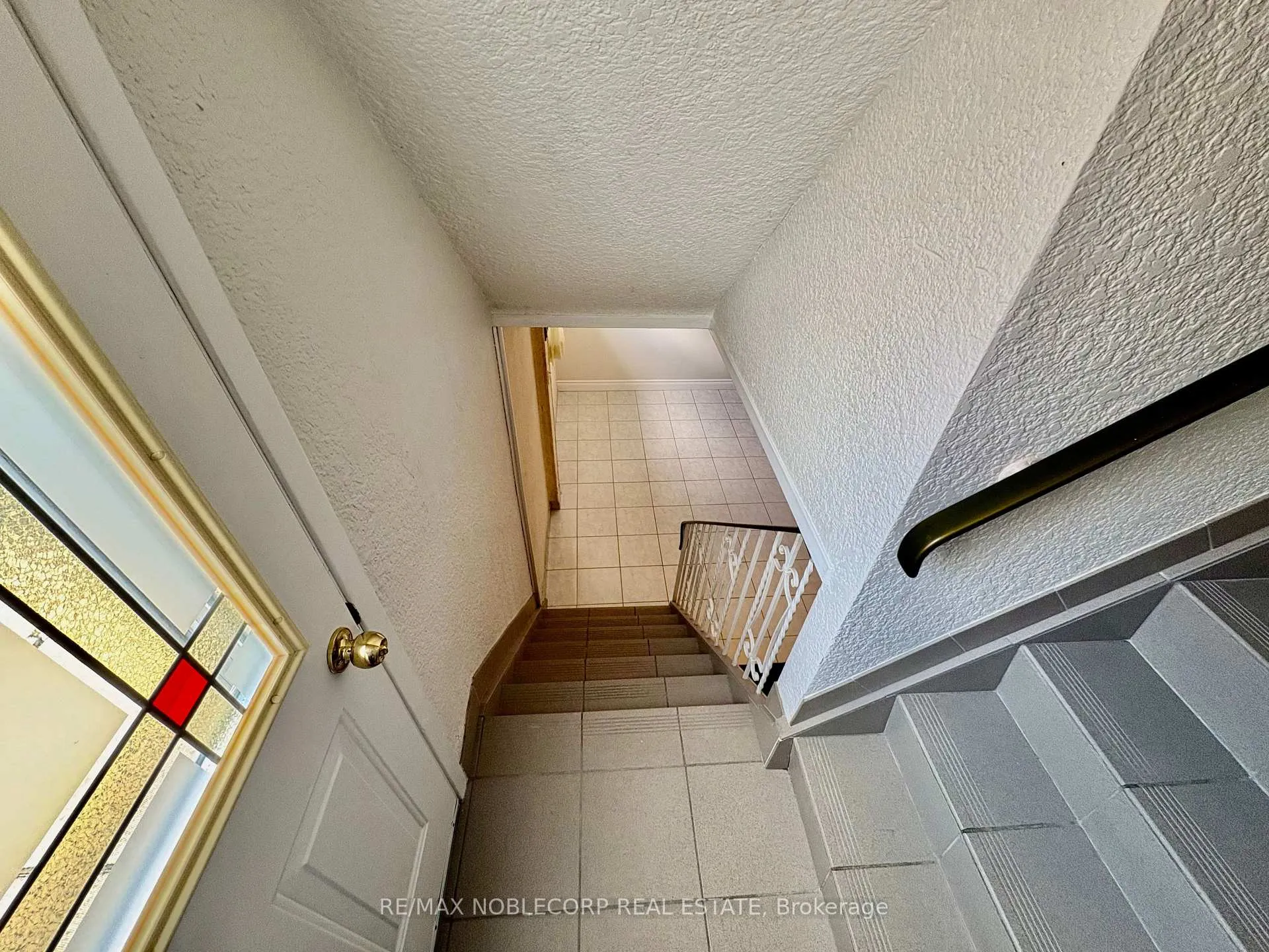 Photo 2 of 97 Travistock Road, North York, Downsview-Roding-CFB — HOMEH