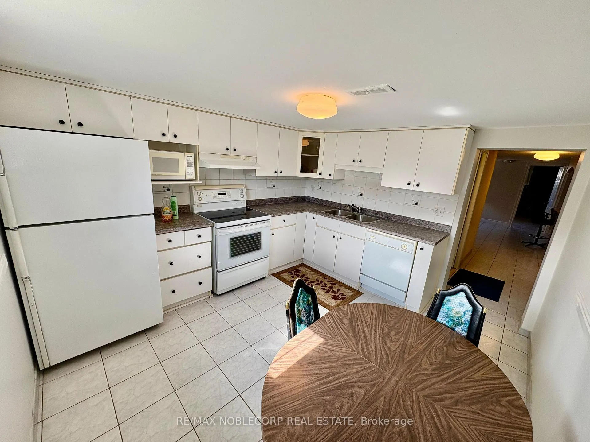 Photo 9 of 97 Travistock Road, North York, Downsview-Roding-CFB — HOMEH