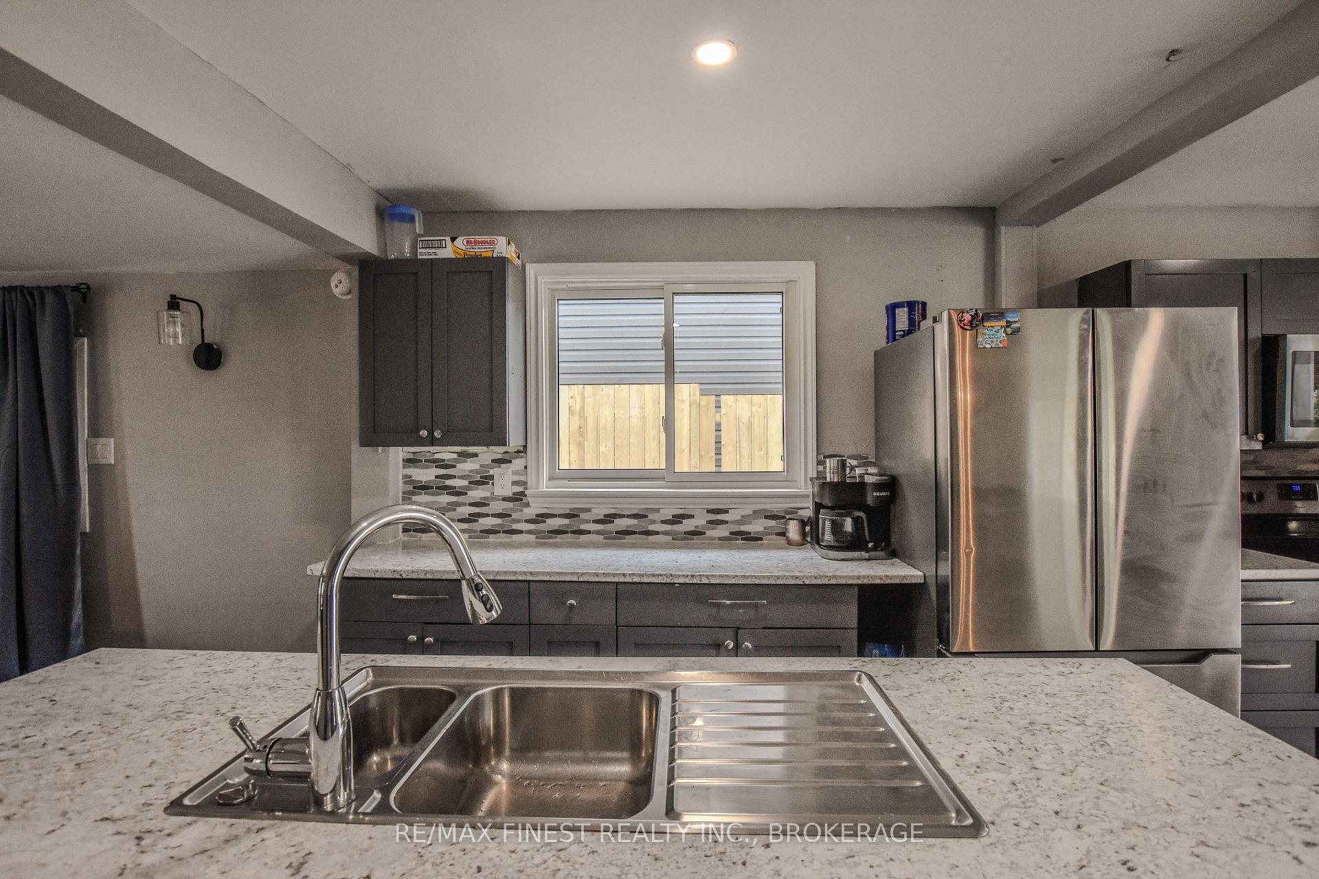 Photo 10 of 165 Phillips Street, Kingston, West of Sir John A. Blvd — HOMEH
