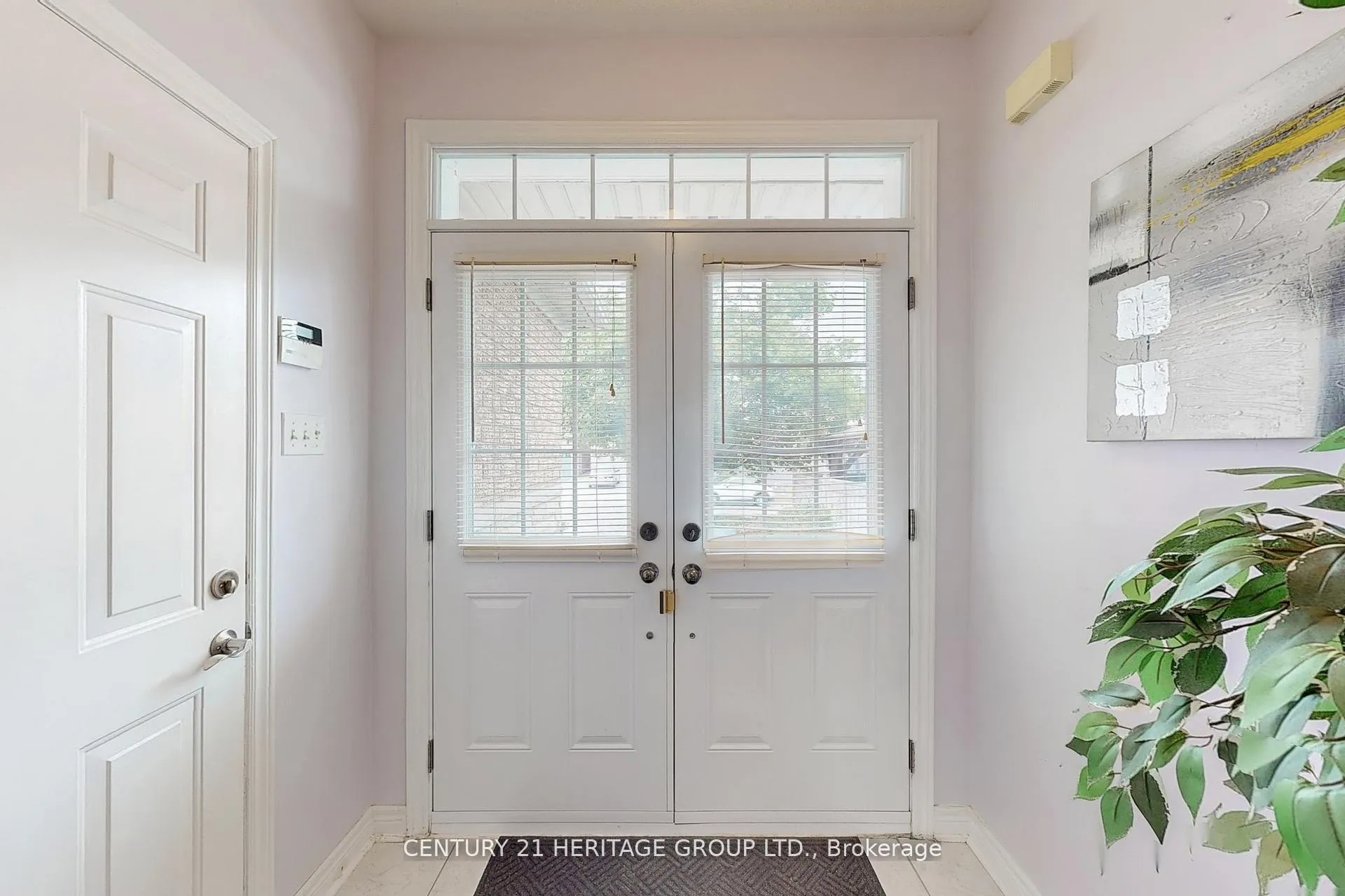 Photo 4 of 4 Sunnyvale Gate, Brampton, Bramalea North Industrial — HOMEH