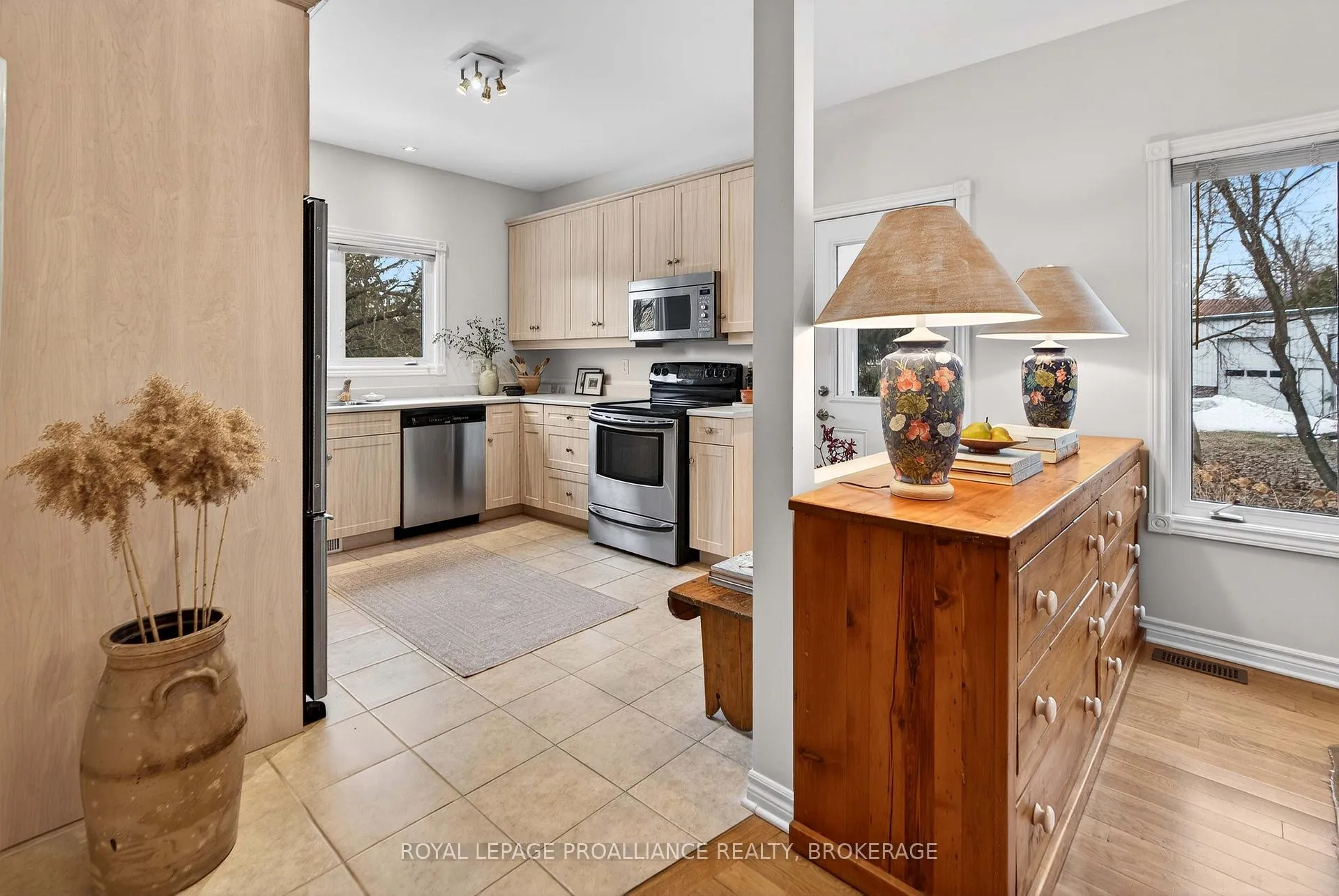 Photo 16 of 25 George Street E, Westport — HOMEH