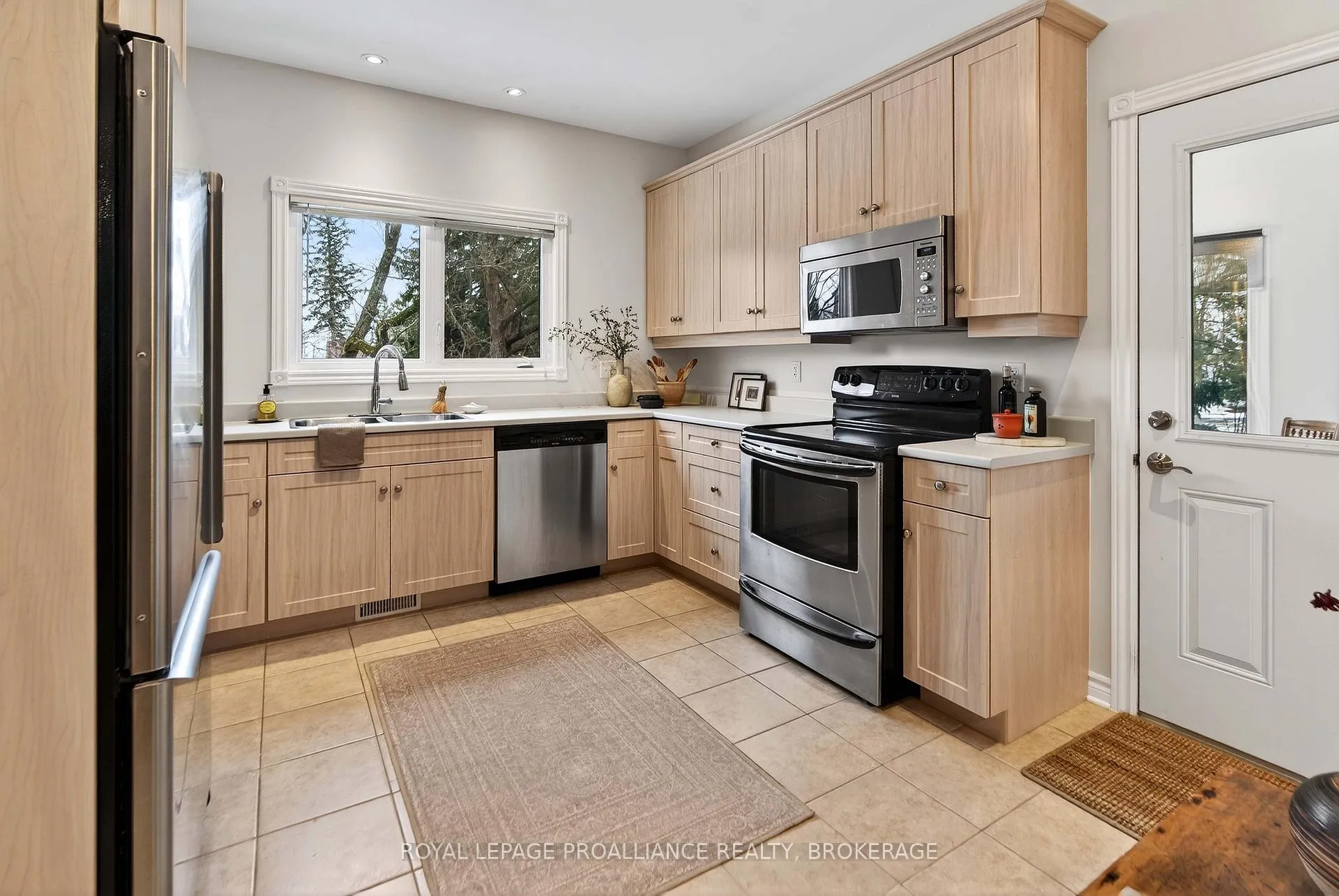 Photo 17 of 25 George Street E, Westport — HOMEH