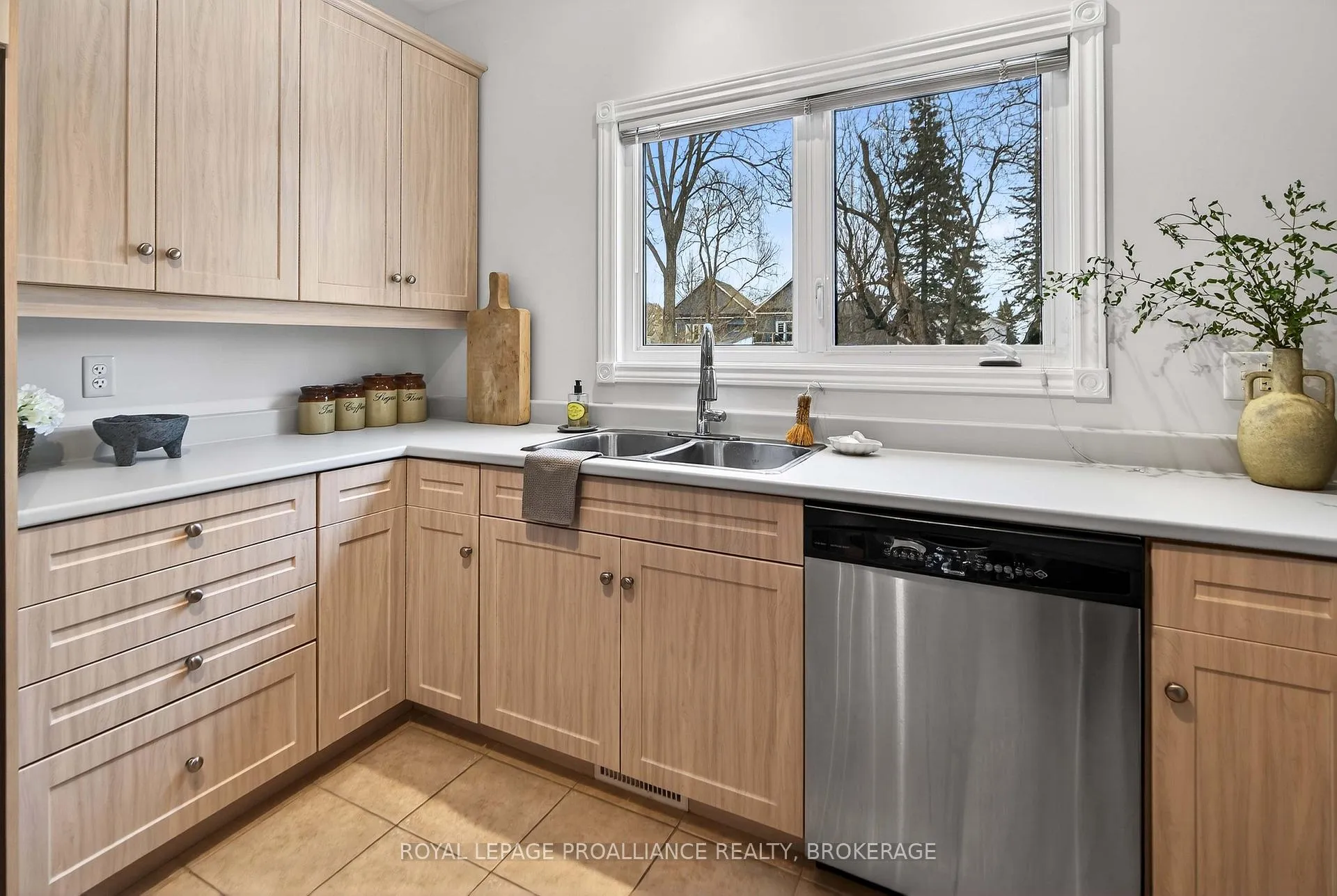 Photo 19 of 25 George Street E, Westport — HOMEH