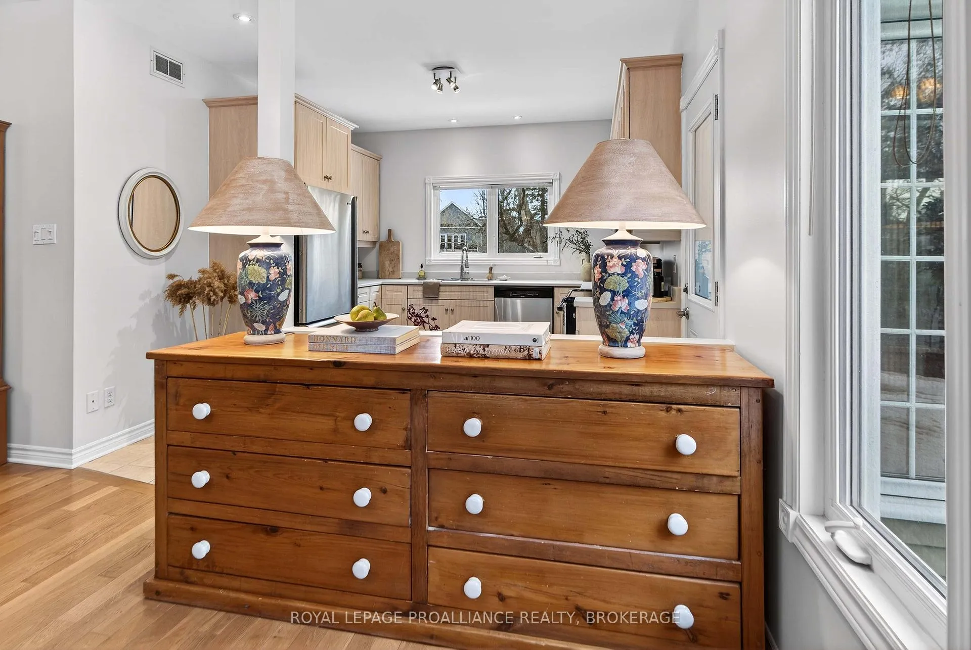Photo 21 of 25 George Street E, Westport — HOMEH
