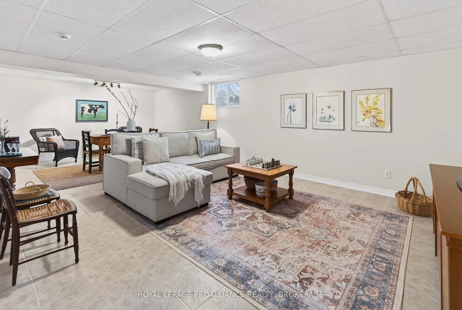 Photo 35 of 25 George Street E, Westport — HOMEH