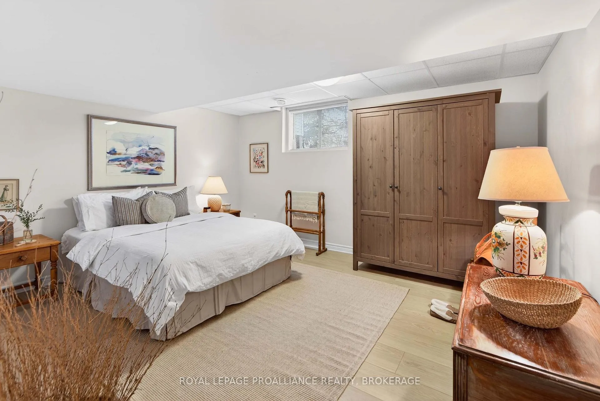 Photo 42 of 25 George Street E, Westport — HOMEH