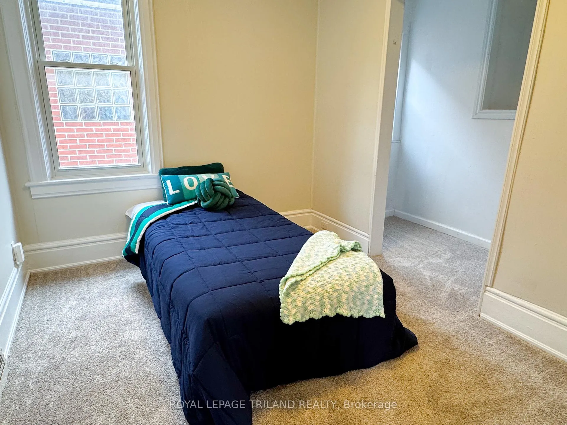 Photo 16 of Unit Main, 42 Erie Street, St. Thomas — HOMEH