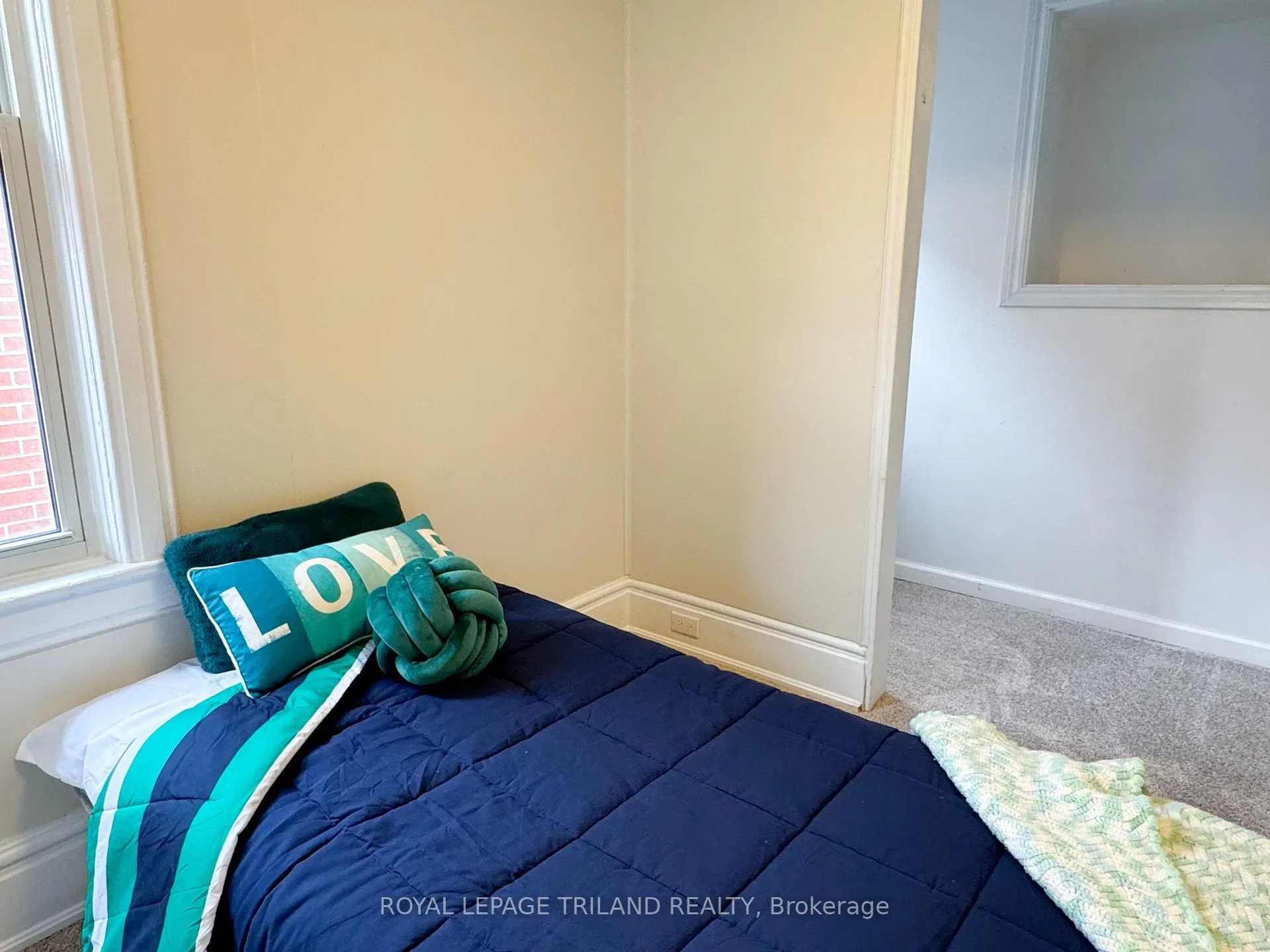 Photo 17 of Unit Main, 42 Erie Street, St. Thomas — HOMEH