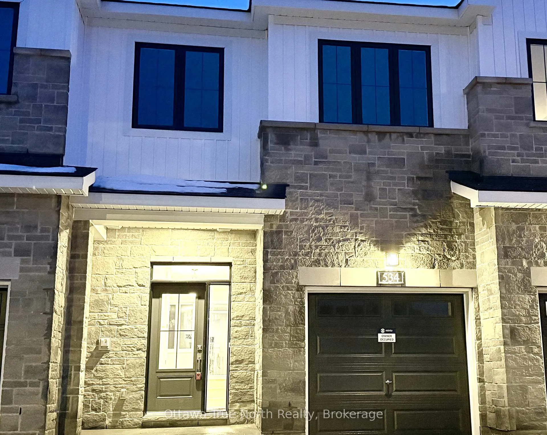 Photo 2 of 534 Ingenuity Row, Ottawa, Kanata - Morgan's Grant/South March — HOMEH
