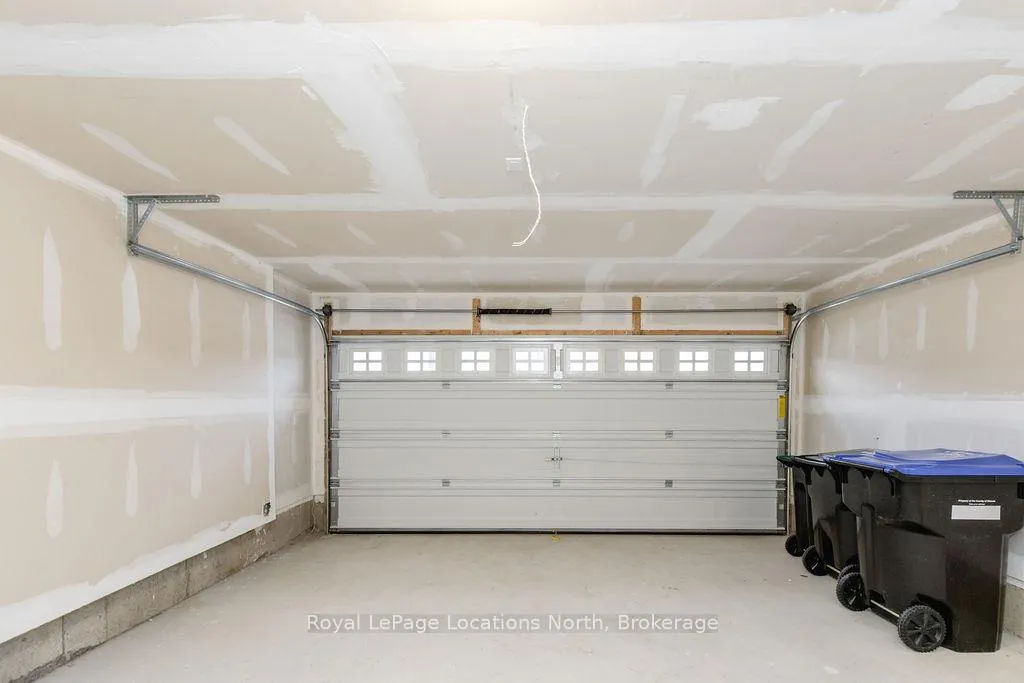 Photo 7 of 276 Springfield Crescent, Clearview, Stayner — HOMEH