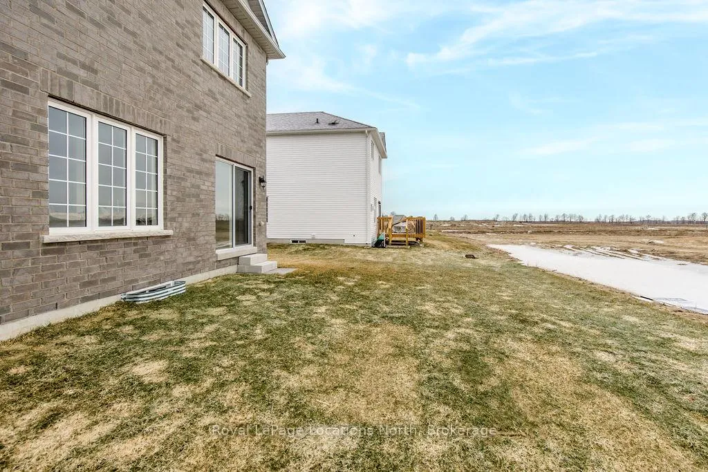 Photo 42 of 276 Springfield Crescent, Clearview, Stayner — HOMEH