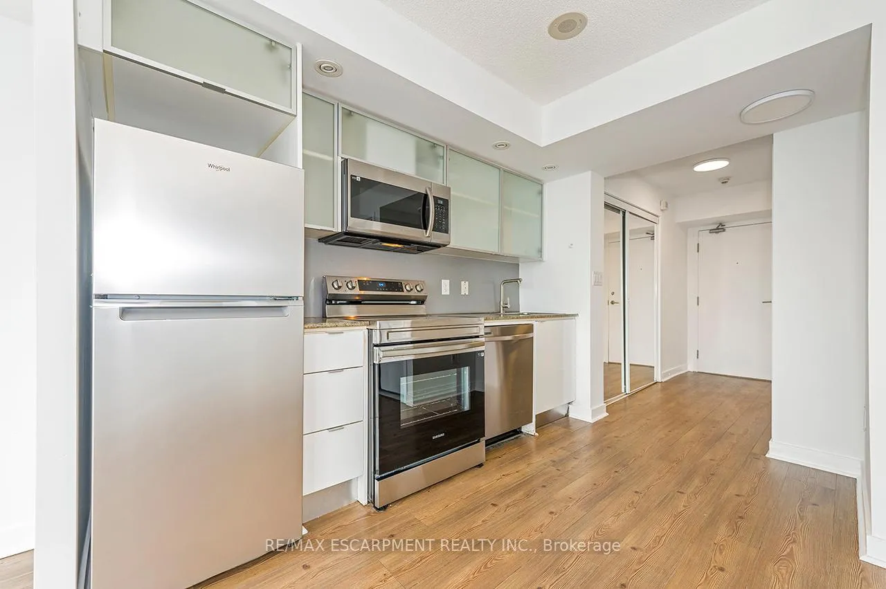 Photo 5 of Unit 2501, 25 Telegram Mews, Toronto, Waterfront Communities — HOMEH