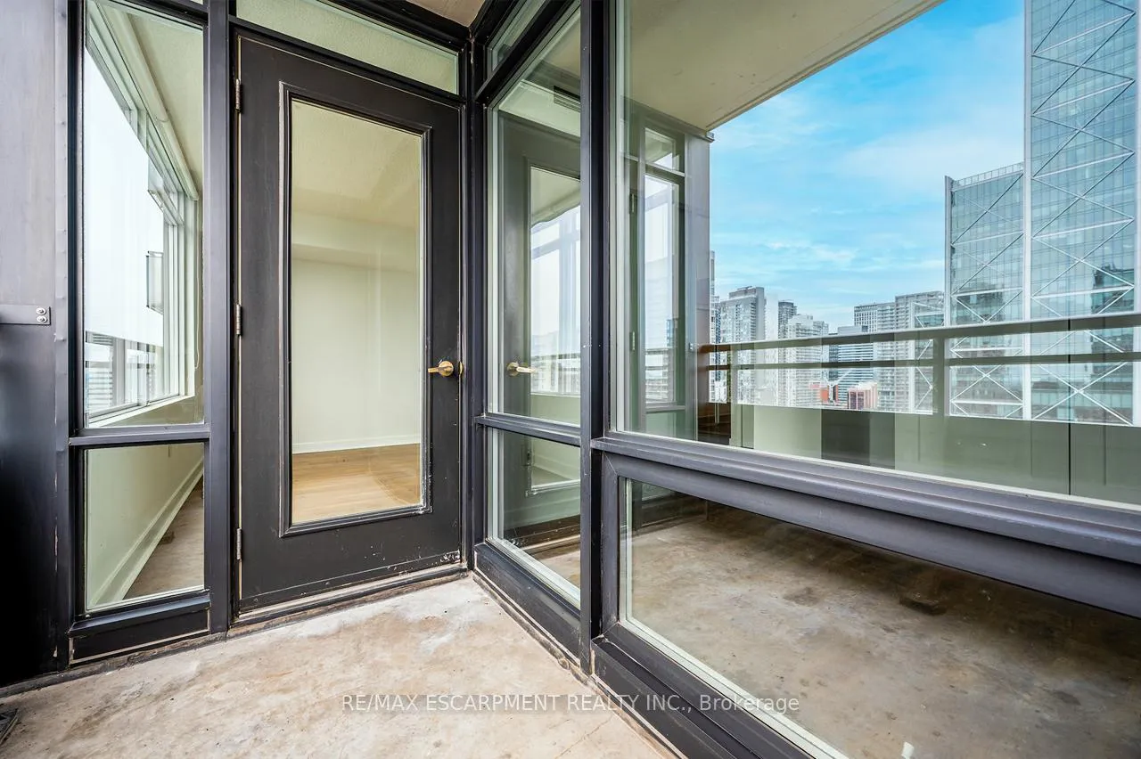 Photo 18 of Unit 2501, 25 Telegram Mews, Toronto, Waterfront Communities — HOMEH