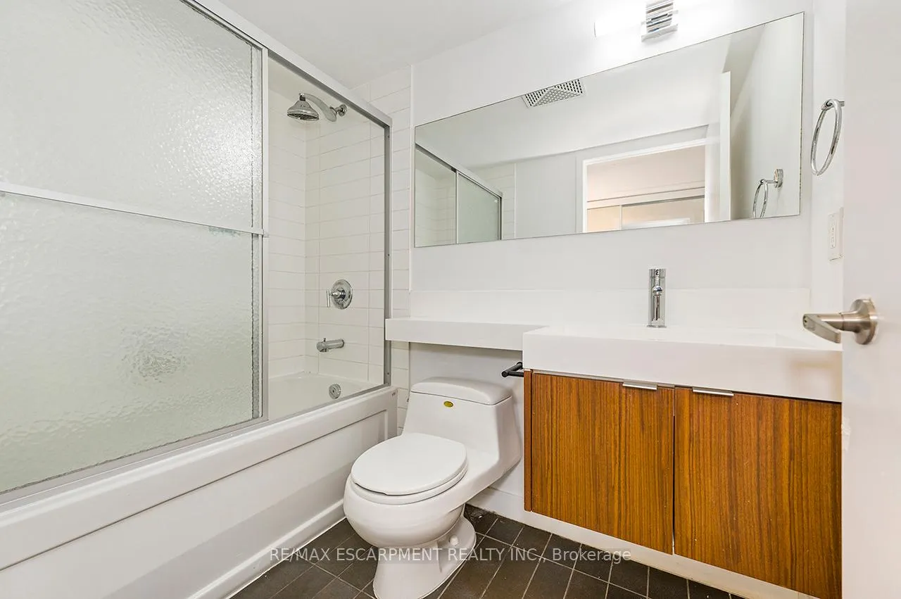 Photo 27 of Unit 2501, 25 Telegram Mews, Toronto, Waterfront Communities — HOMEH