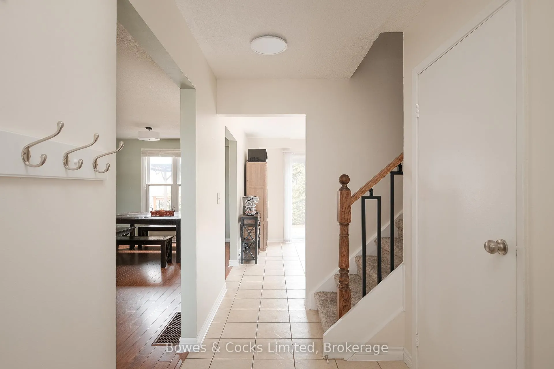 Photo 14 of 138 Seneca Avenue, Oshawa, Samac — HOMEH