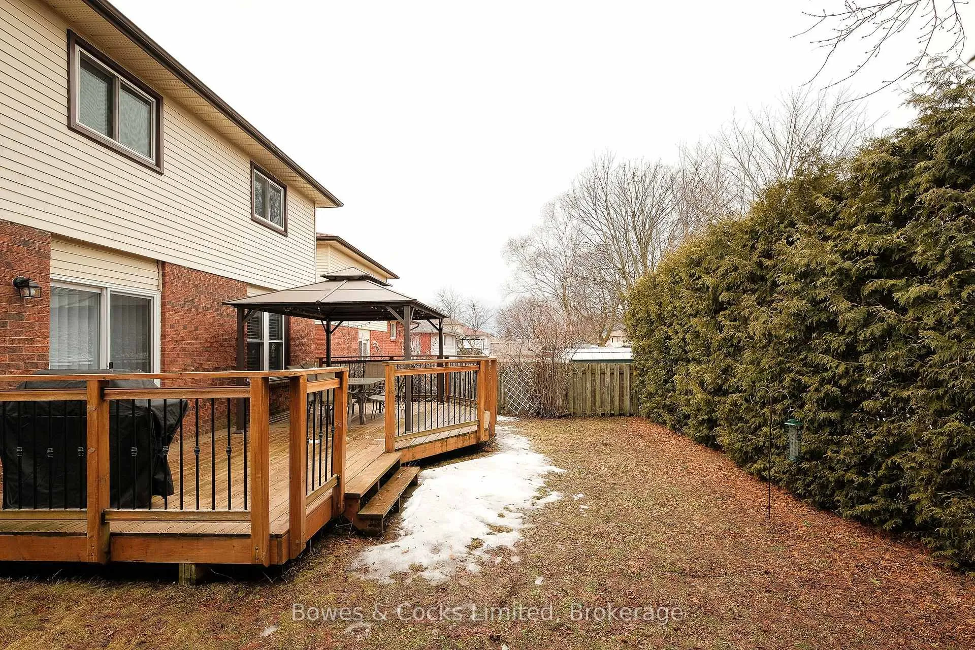 Photo 30 of 138 Seneca Avenue, Oshawa, Samac — HOMEH