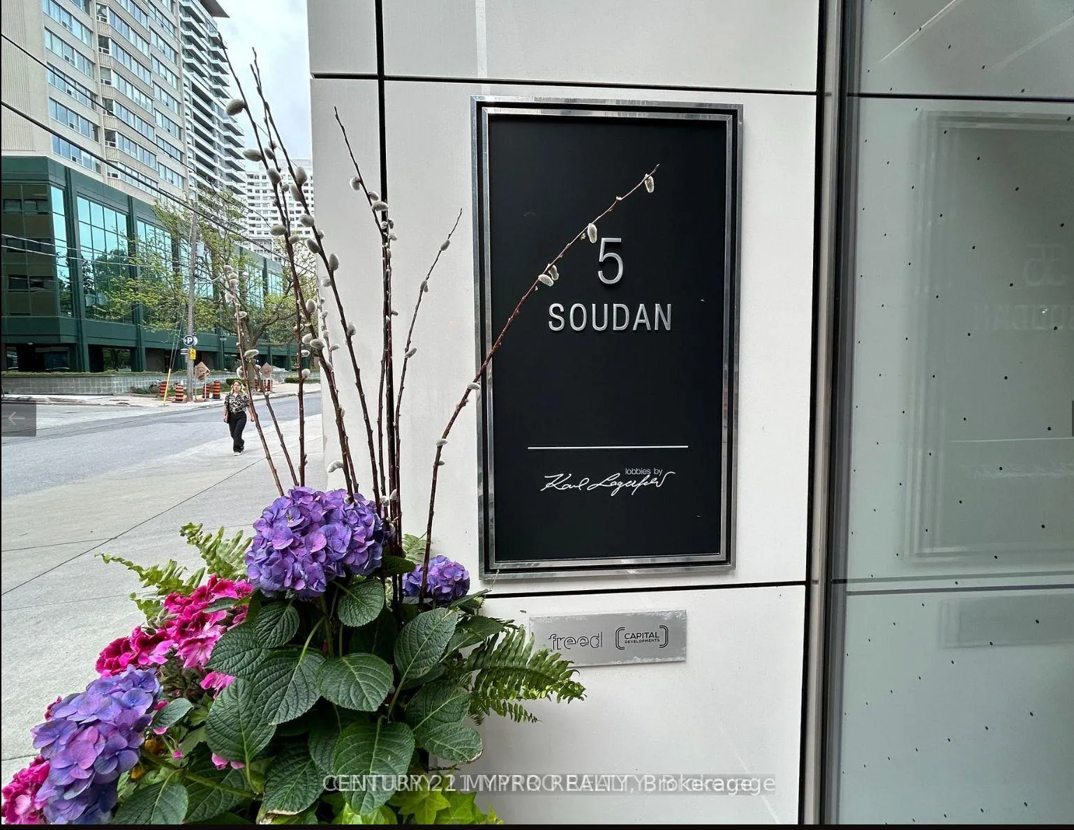 Photo 2 of Unit 601, 5 Soudan Avenue, Toronto, Mount Pleasant West — HOMEH