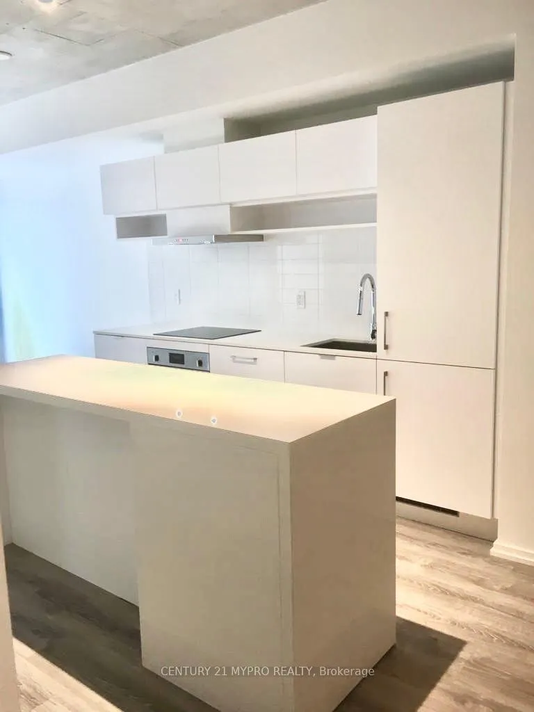 Photo 7 of Unit 601, 5 Soudan Avenue, Toronto, Mount Pleasant West — HOMEH