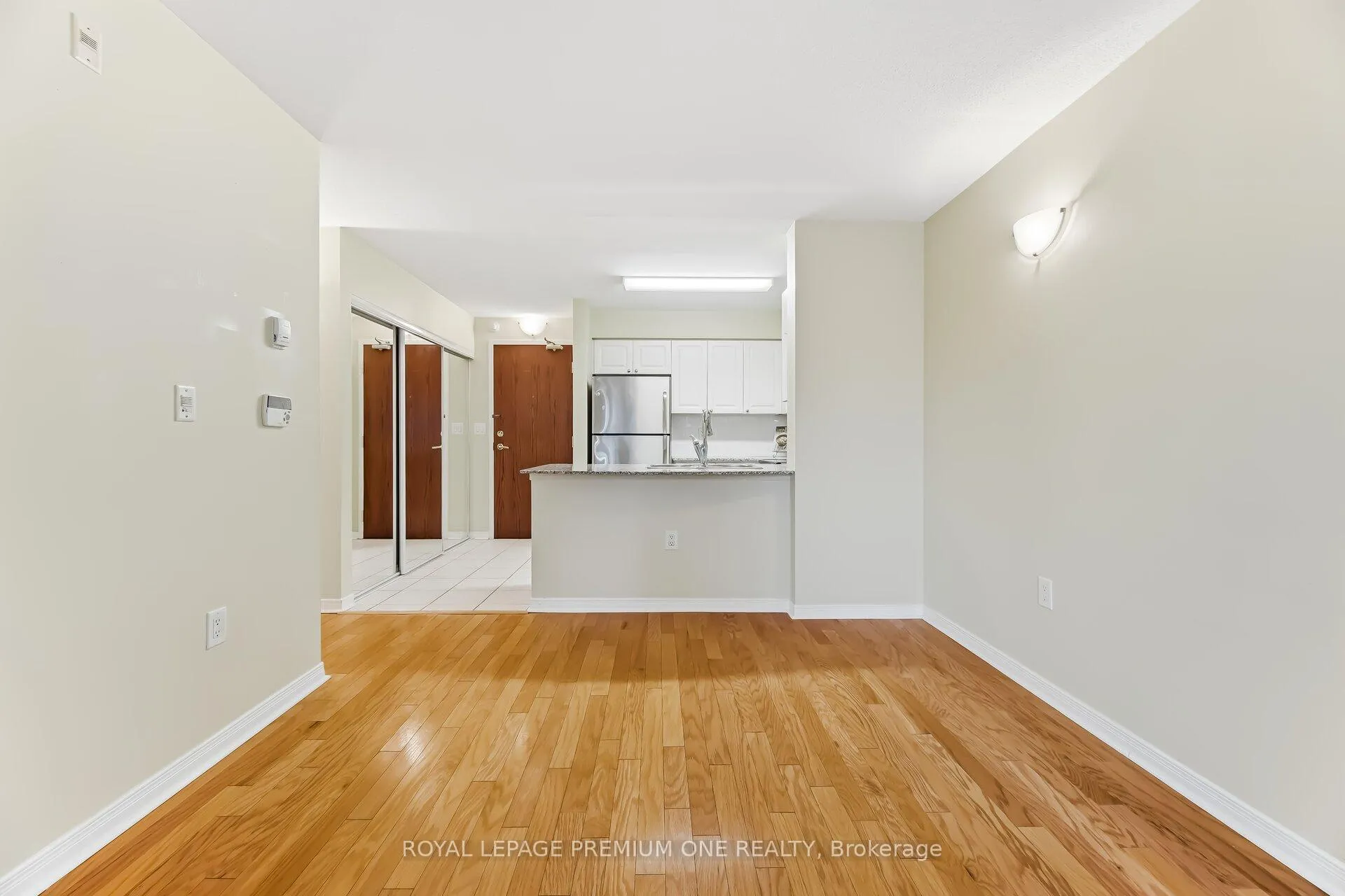 Photo 9 of Unit 108, 55 Via Rosedale, Brampton, Sandringham-Wellington — HOMEH