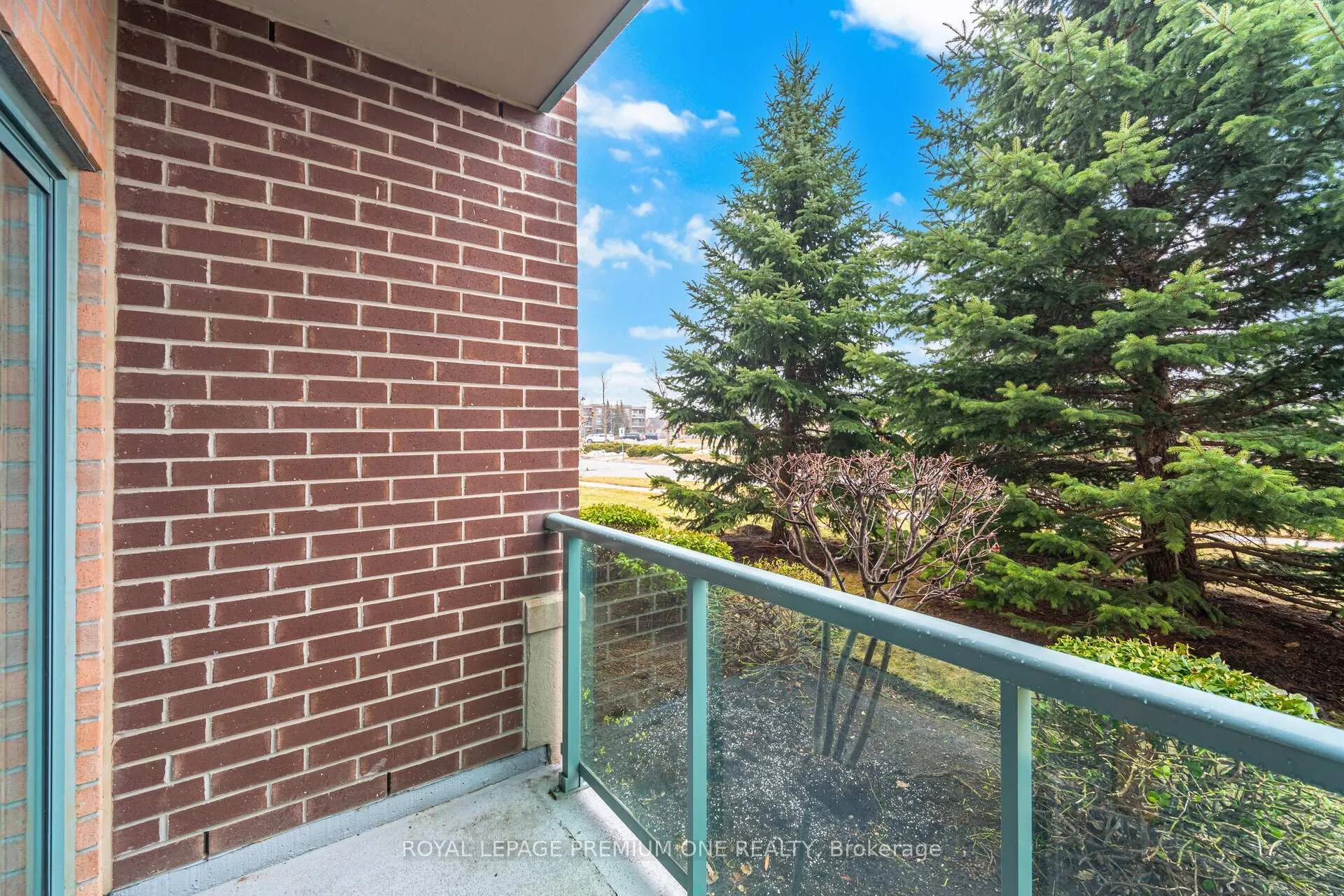 Photo 20 of Unit 108, 55 Via Rosedale, Brampton, Sandringham-Wellington — HOMEH