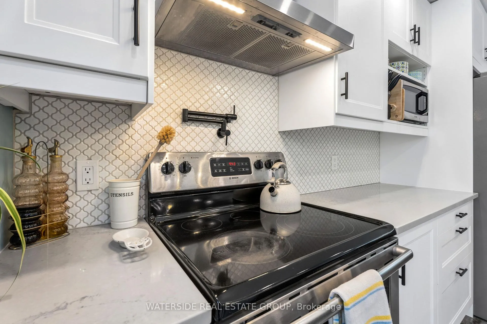 Photo 9 of 18 Marisa Court, Hamilton, Crerar — HOMEH