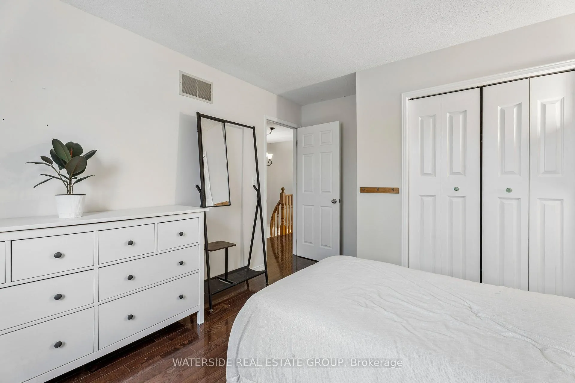 Photo 29 of 18 Marisa Court, Hamilton, Crerar — HOMEH