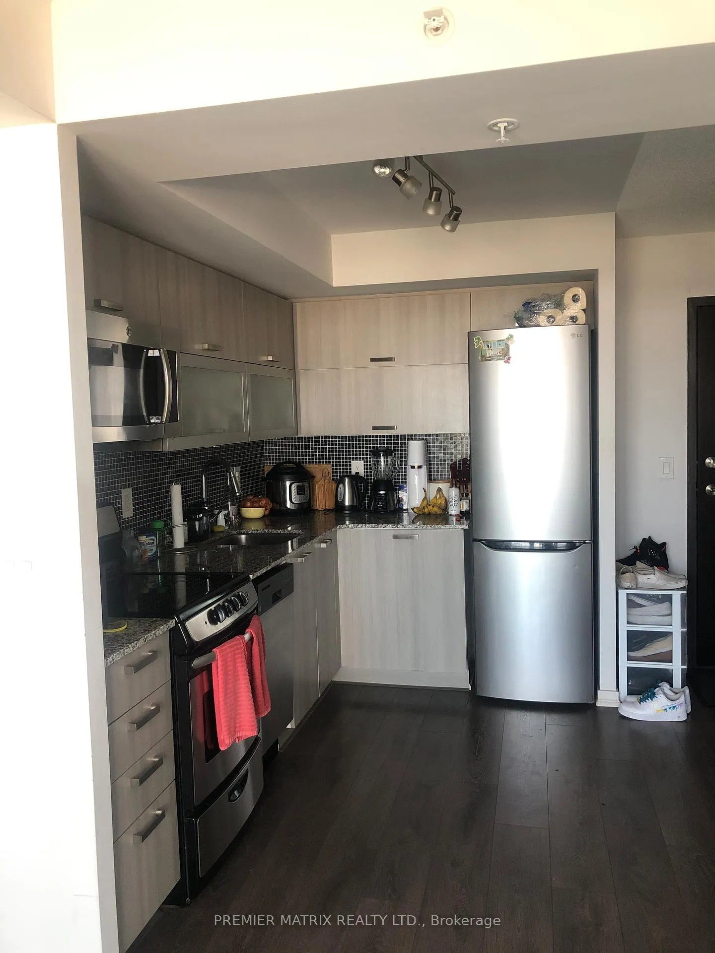 Front of Unit 2119E, 36 Lisgar Street