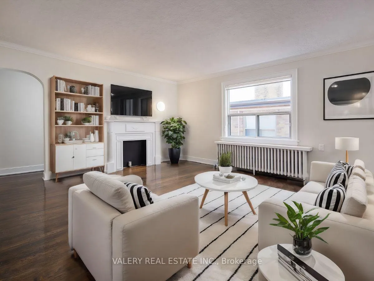 Photo 4 of Unit 33, 2402 Queen Street E, Scarborough, Birchcliffe-Cliffside — HOMEH